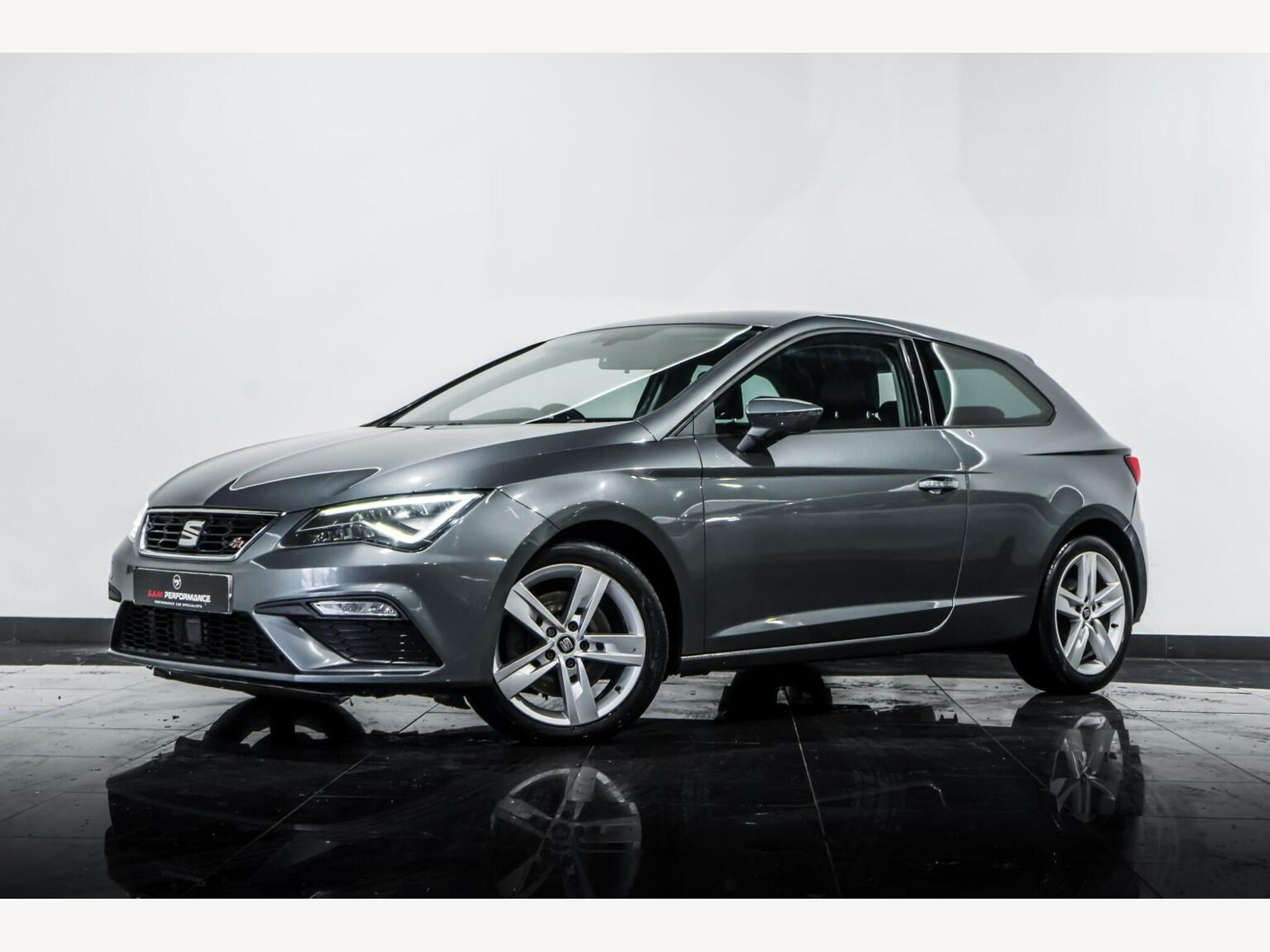 2017 SEAT LEON image 2