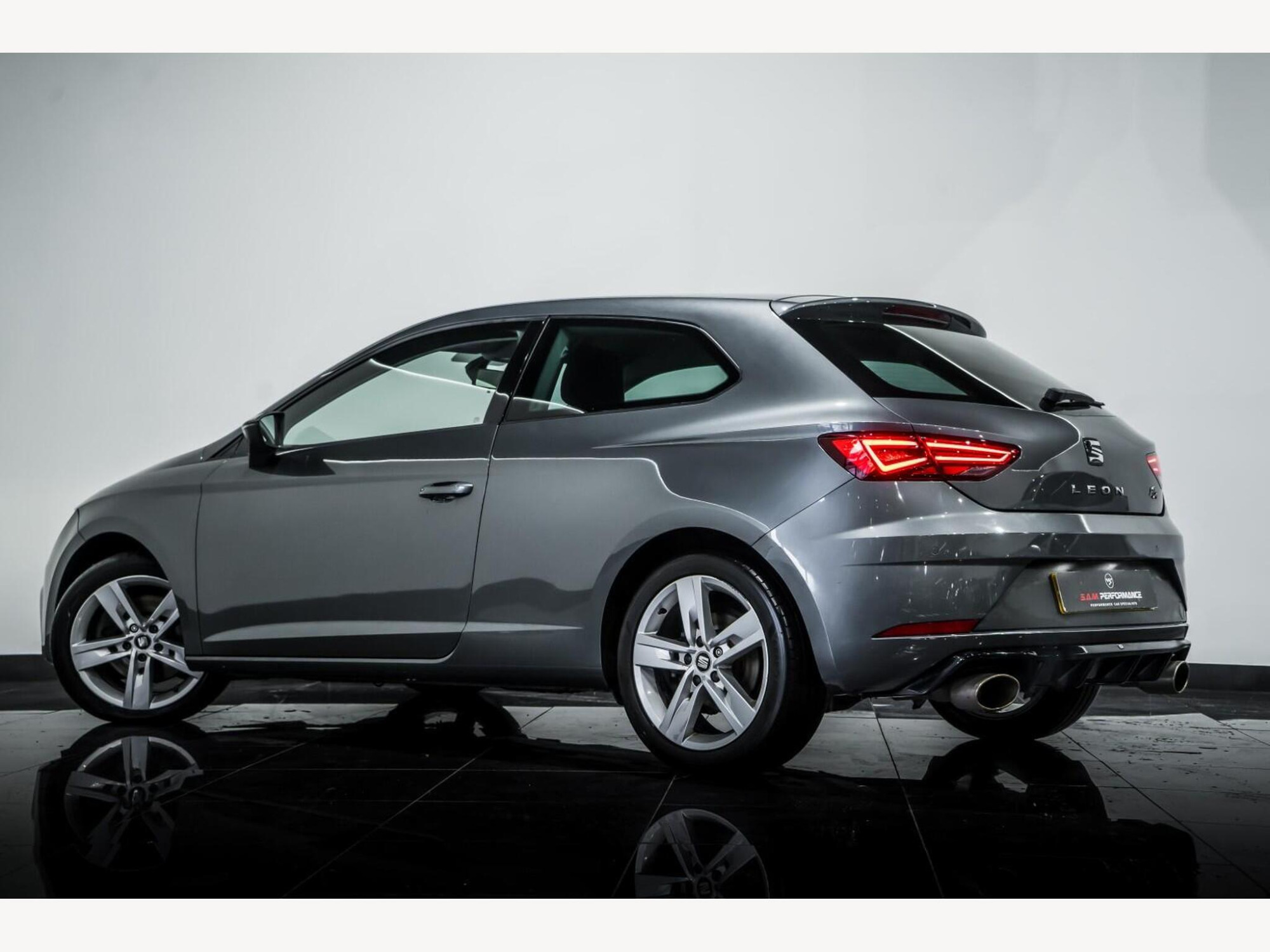 2017 SEAT LEON image 4