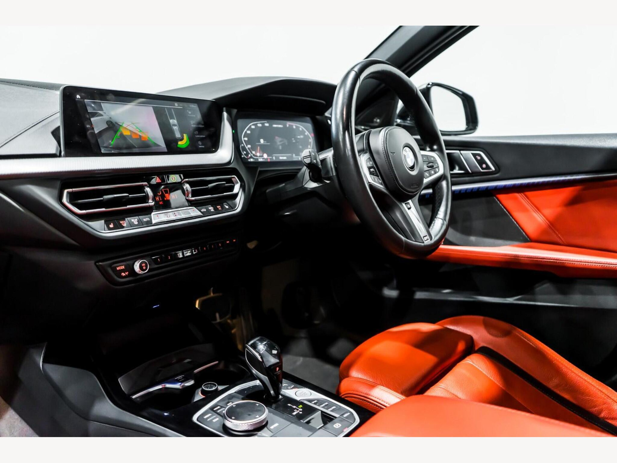 2020 BMW 1 SERIES image 12