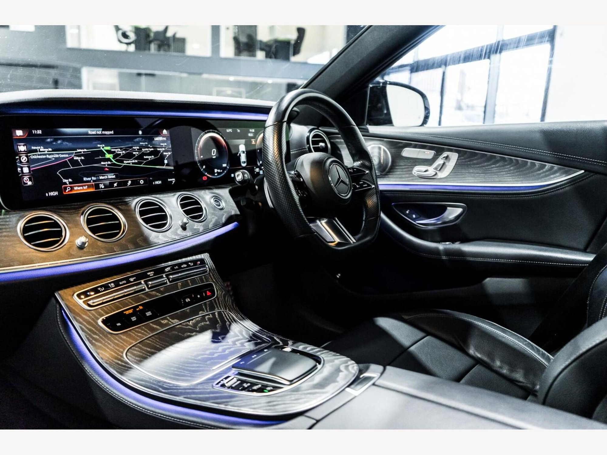 2020 Mercedes-Benz E CLASS image 14
