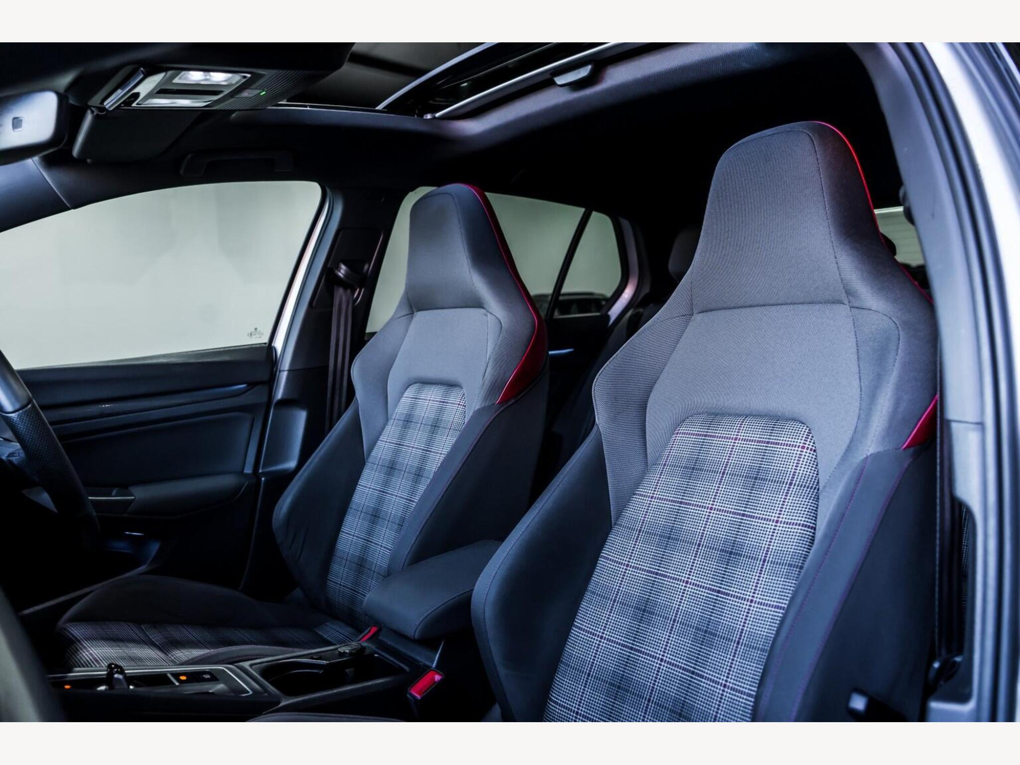 2020 Volkswagen GOLF image 13