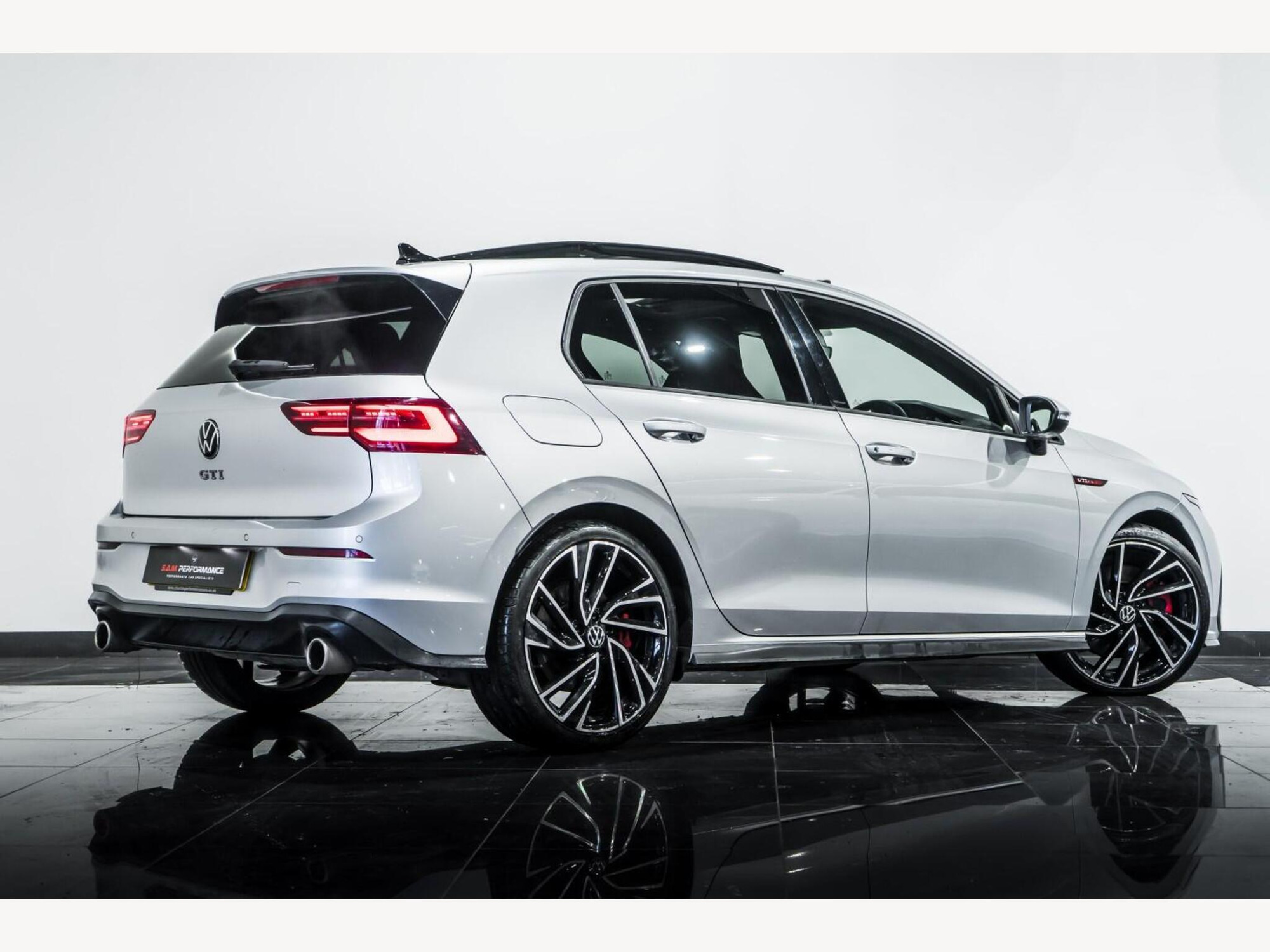 2020 Volkswagen GOLF image 3