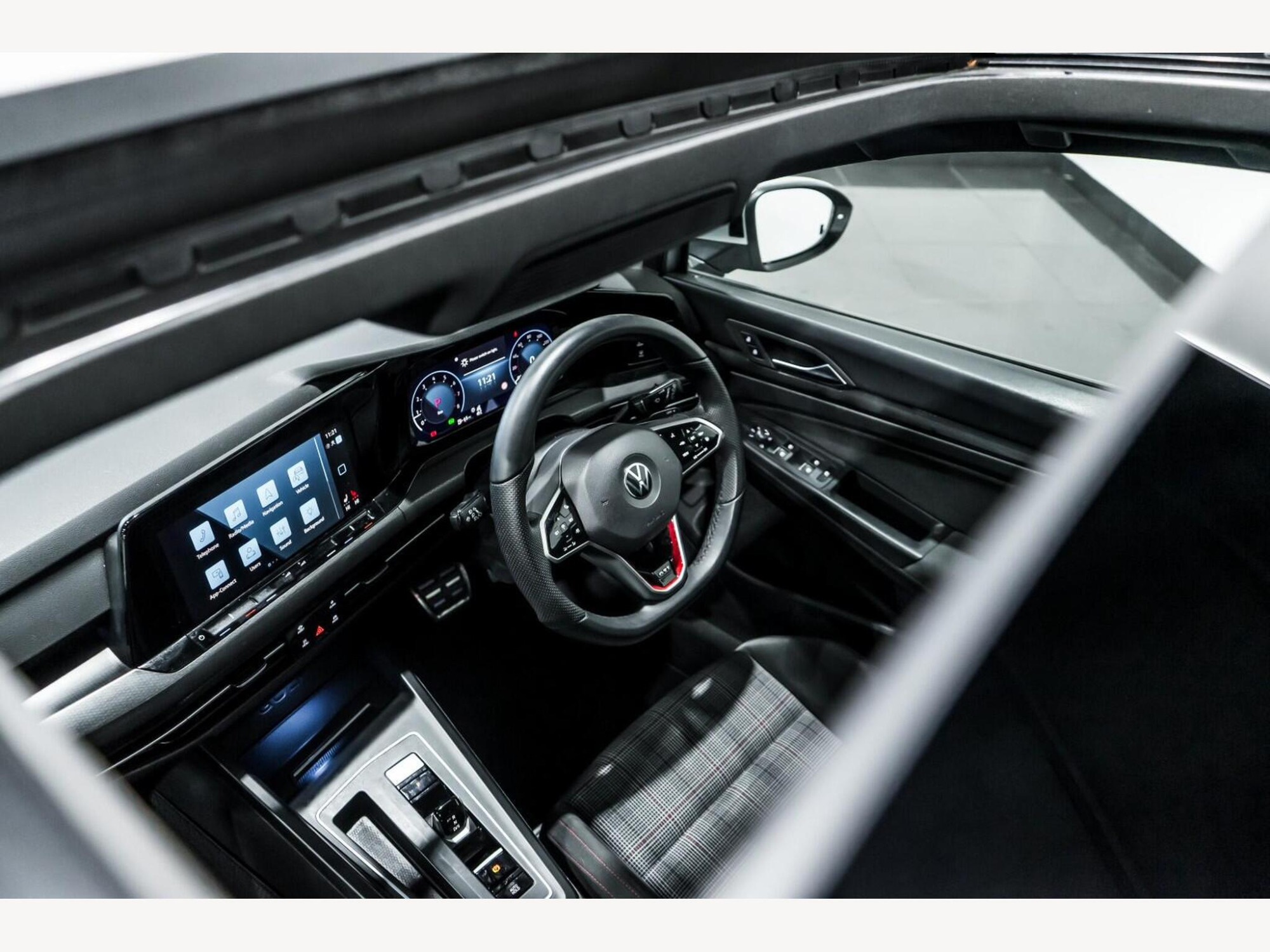 2020 Volkswagen GOLF image 11