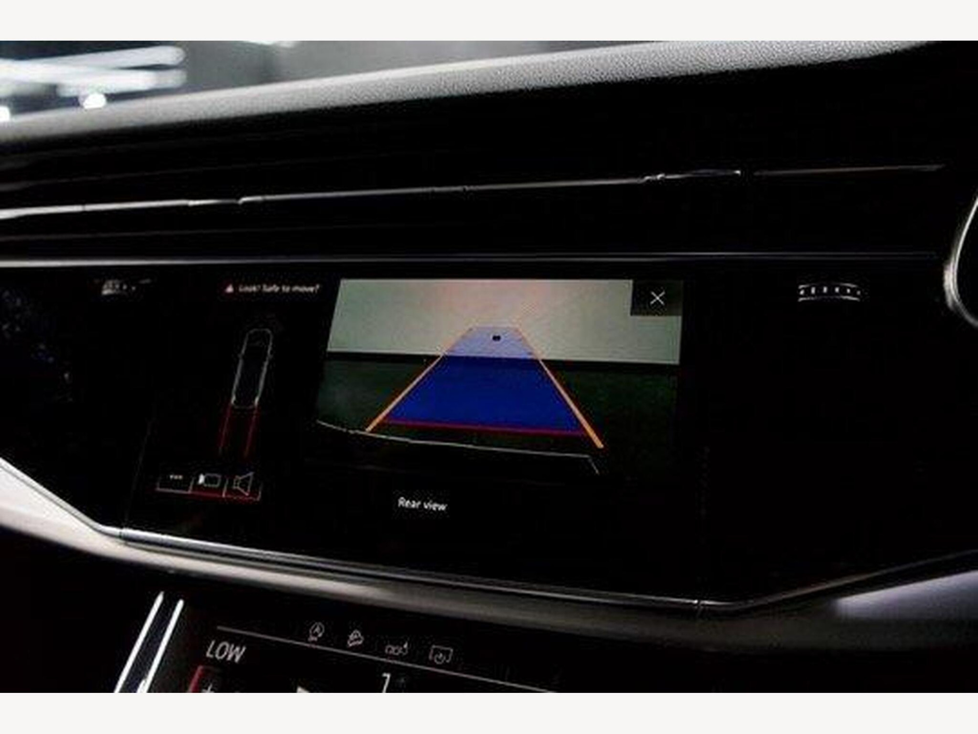 2020 Audi Q7 image 15