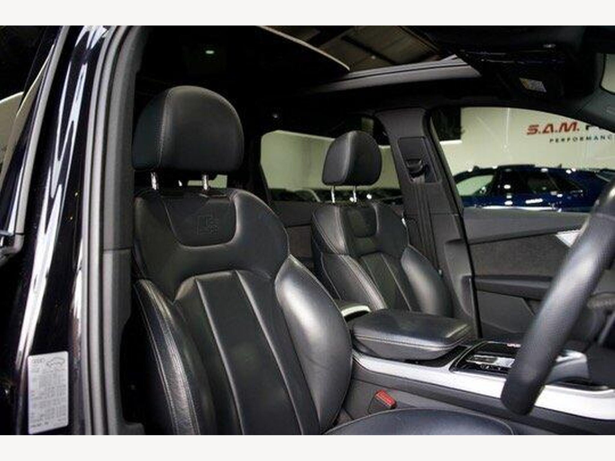 2020 Audi Q7 image 11