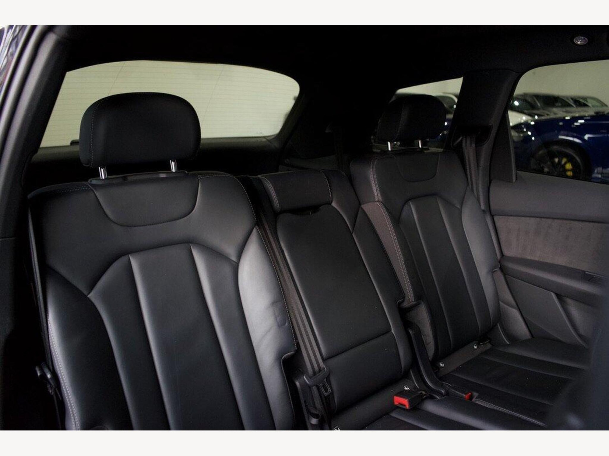 2020 Audi Q7 image 13