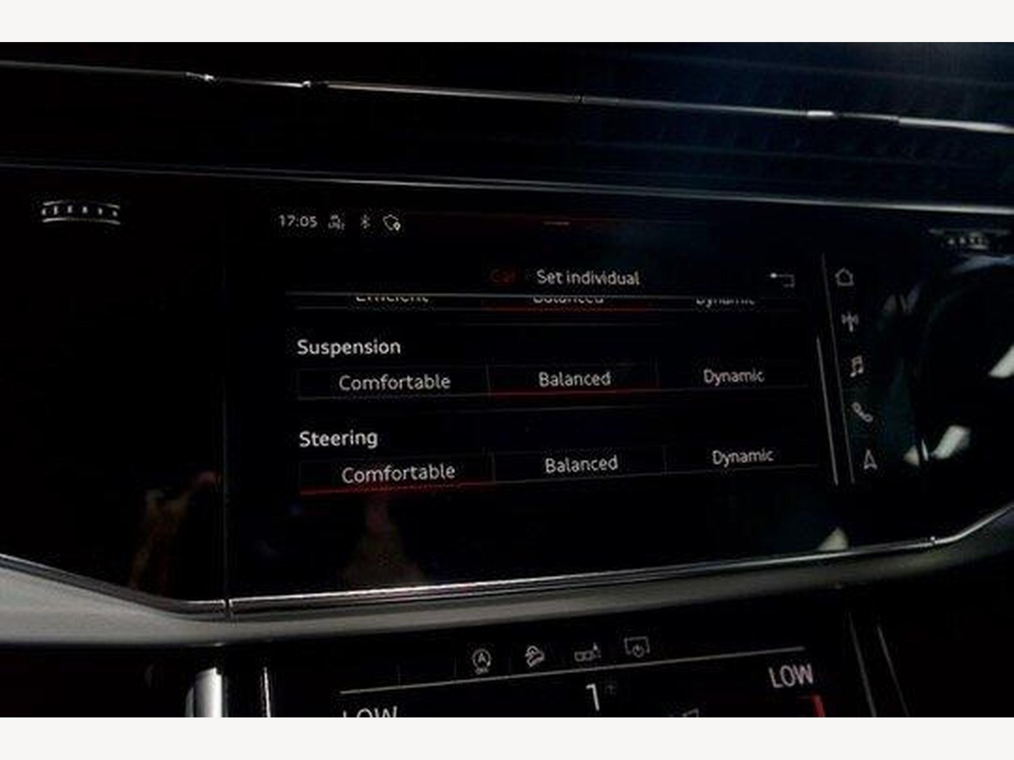 2020 Audi Q7 image 16