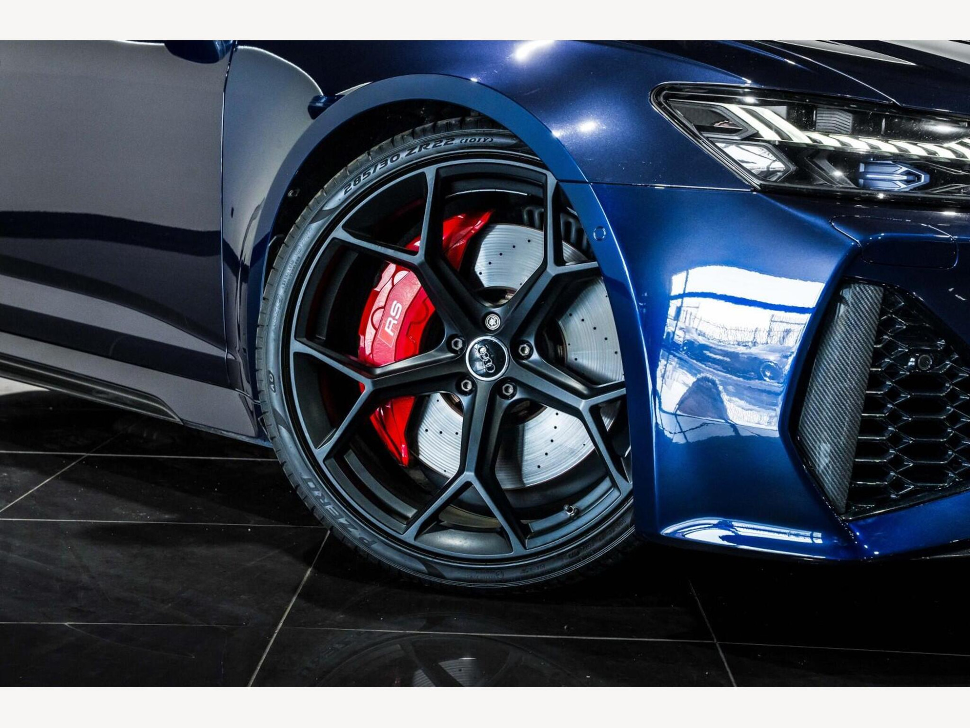 2020 Audi RS6 image 9