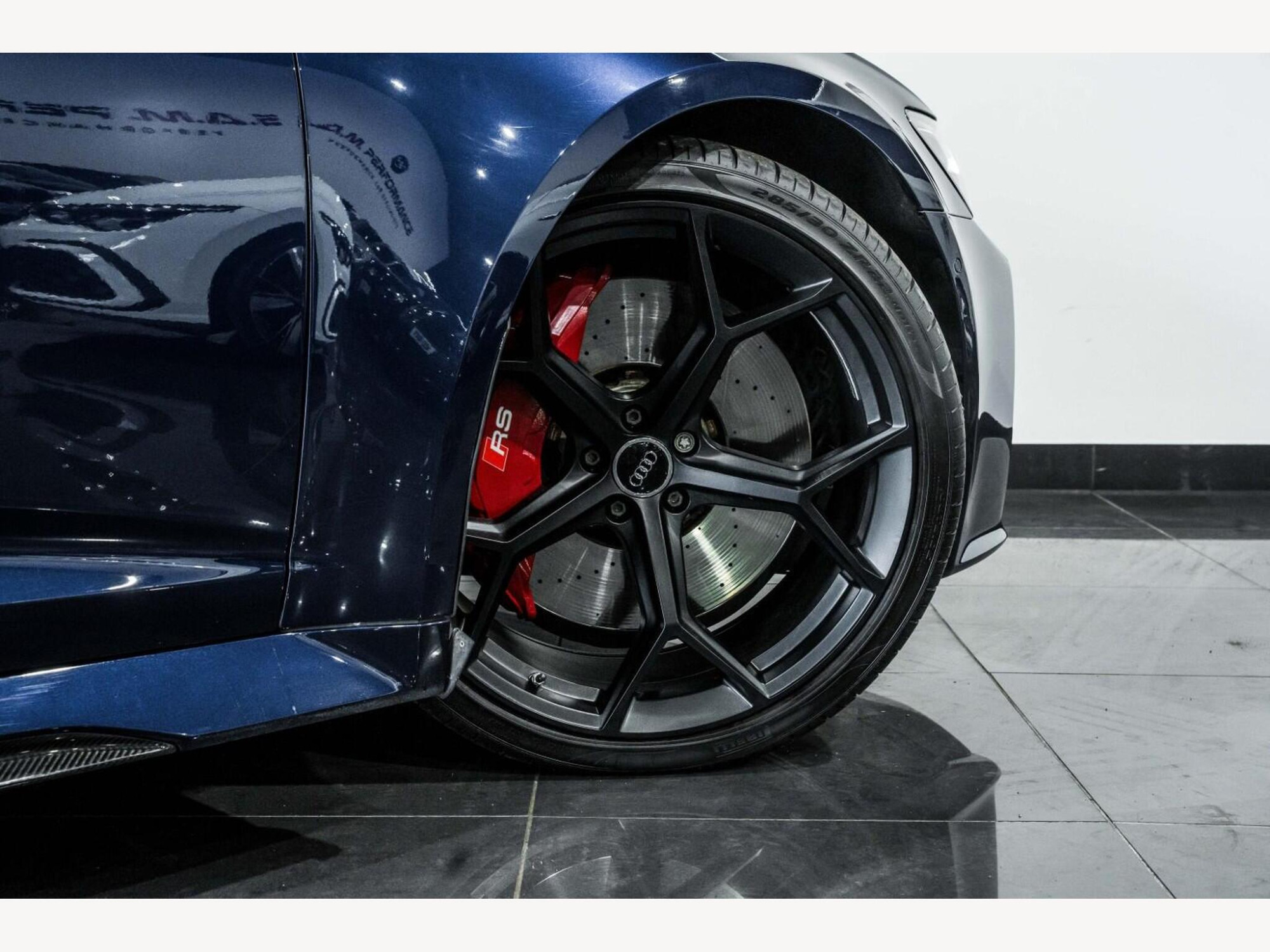2020 Audi RS6 image 10