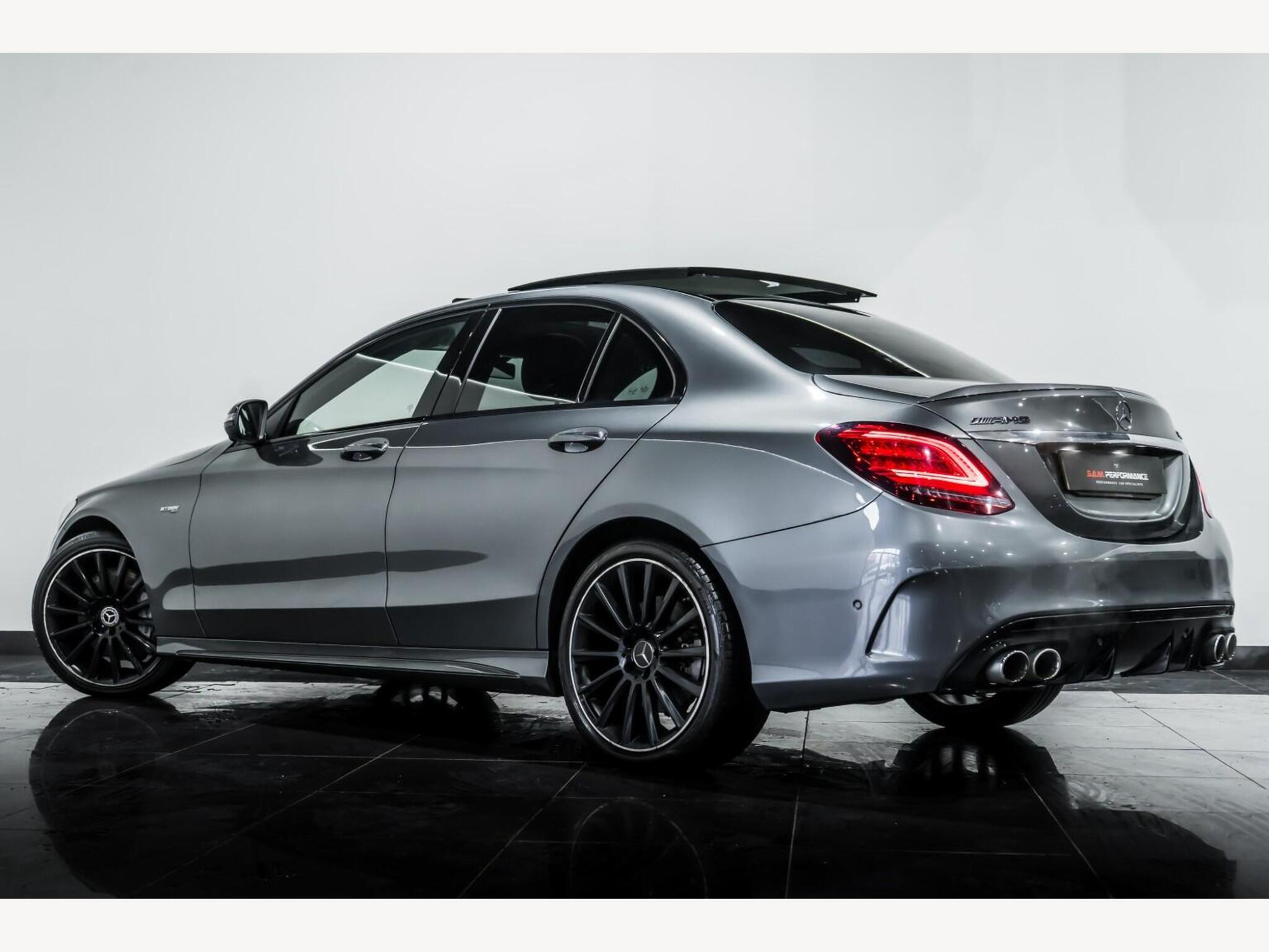 2018 Mercedes-Benz C CLASS image 4