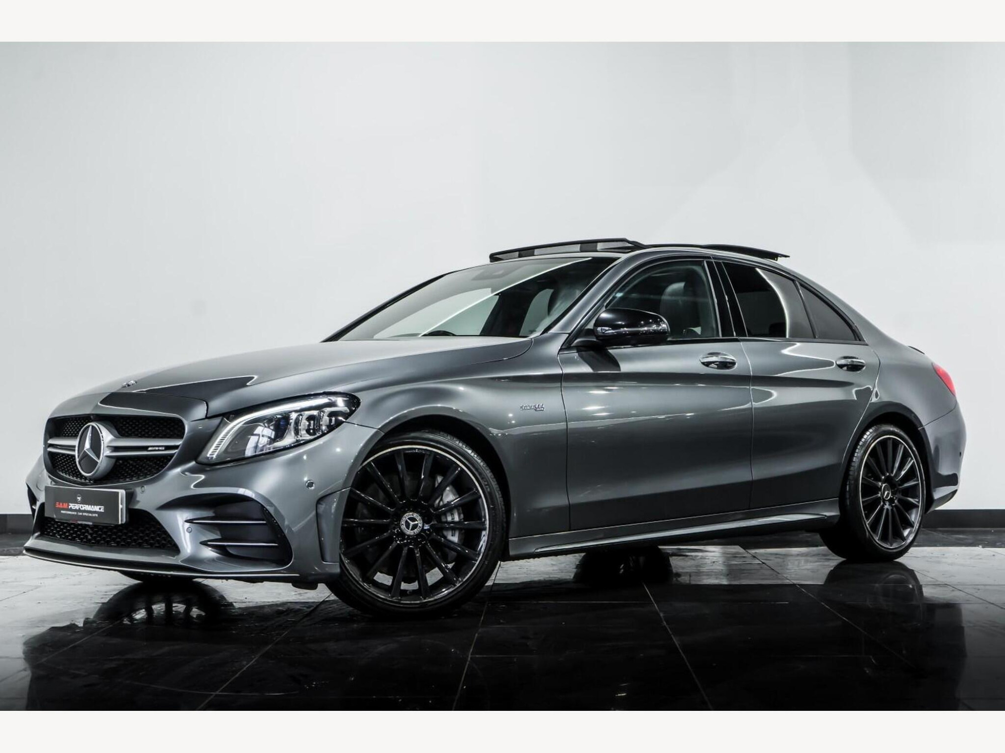 2018 Mercedes-Benz C CLASS image 2