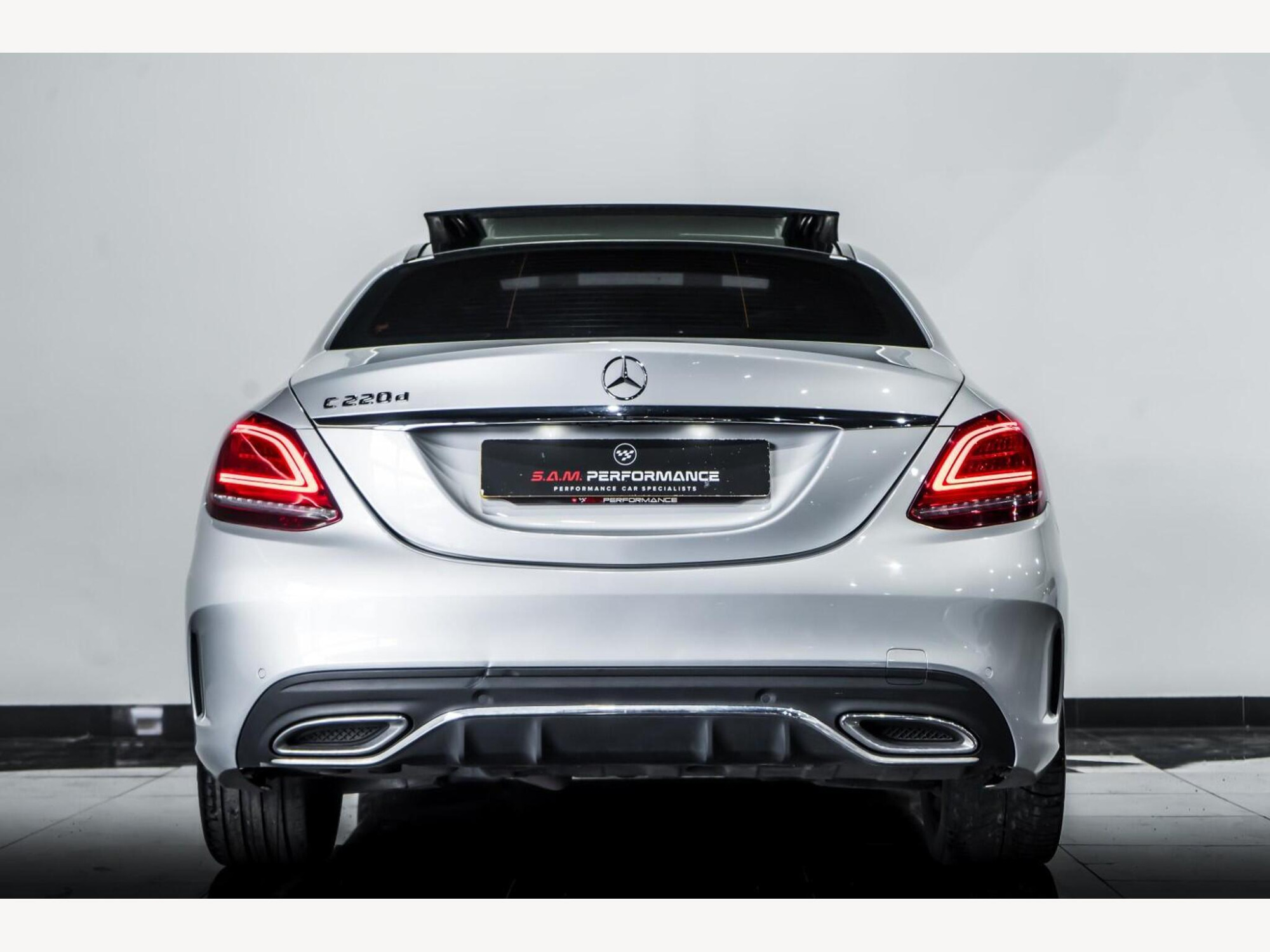 2018 Mercedes-Benz C CLASS image 8