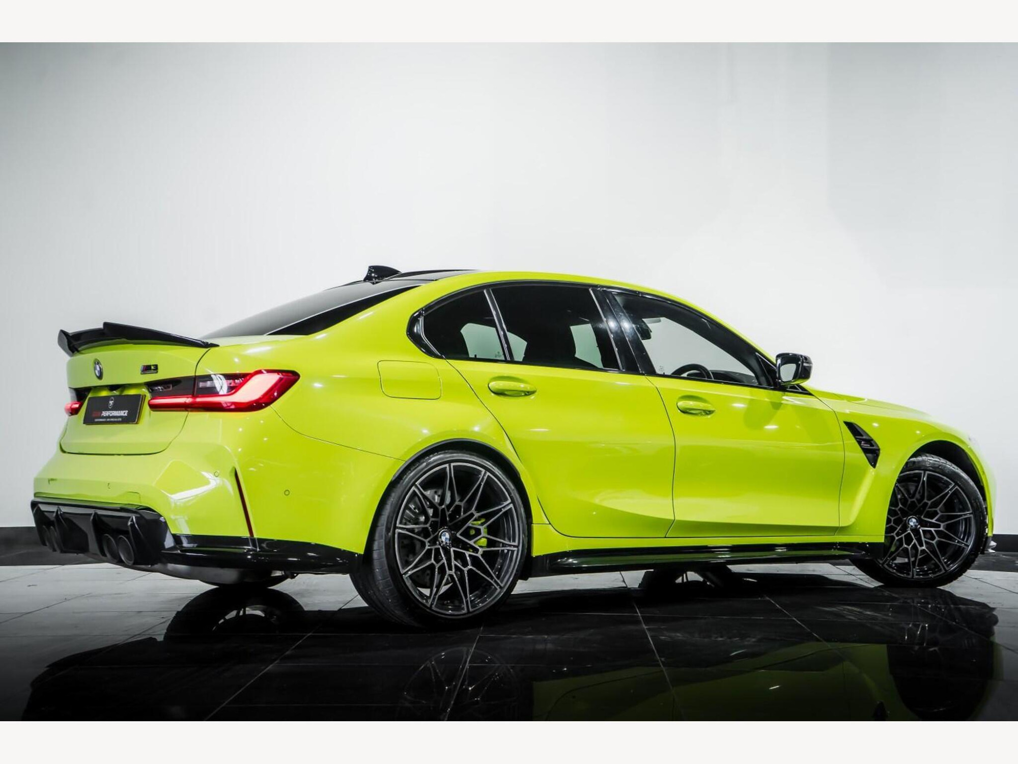 2021 BMW M3 image 3