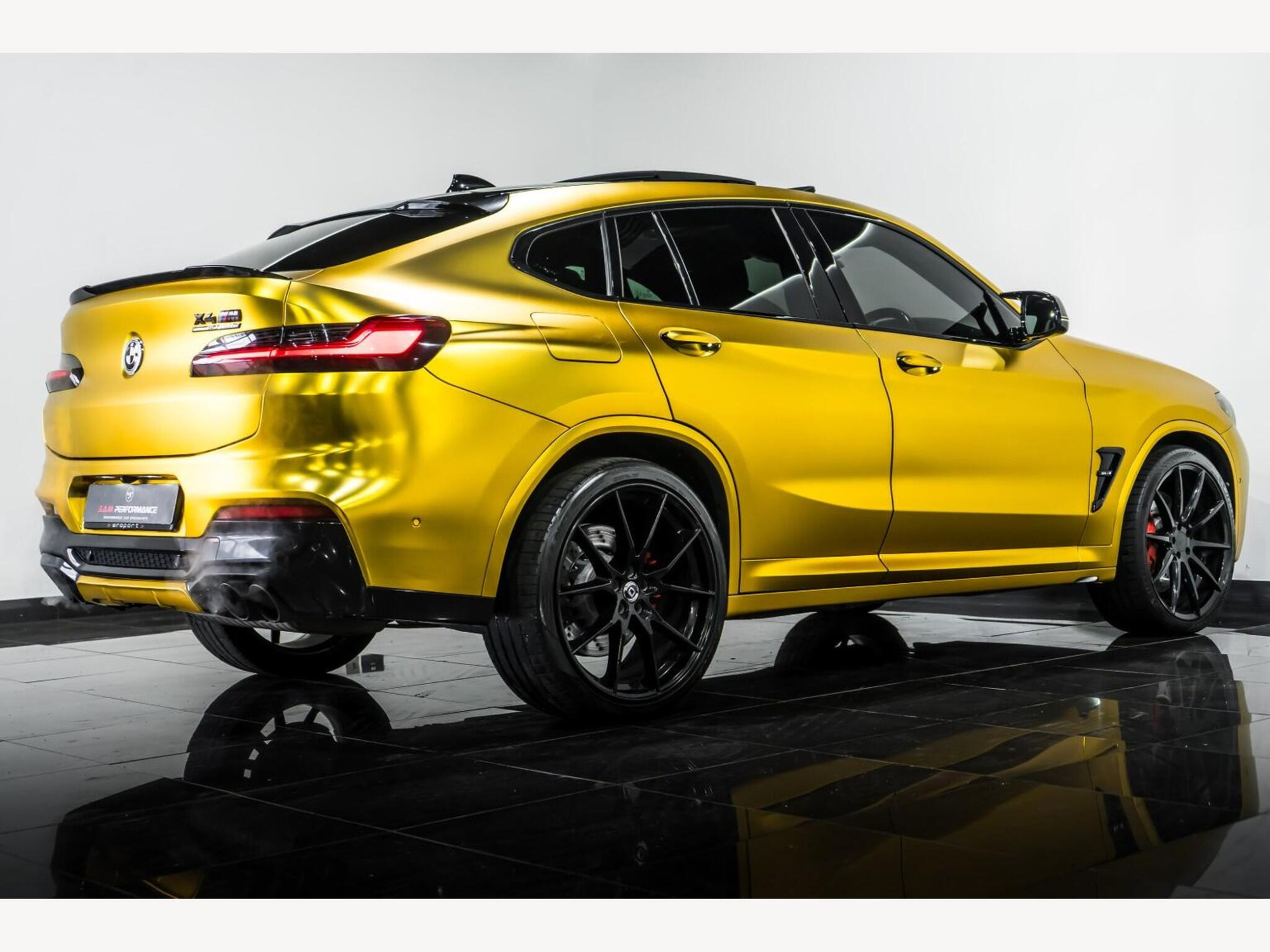 2020 BMW X4 M image 6