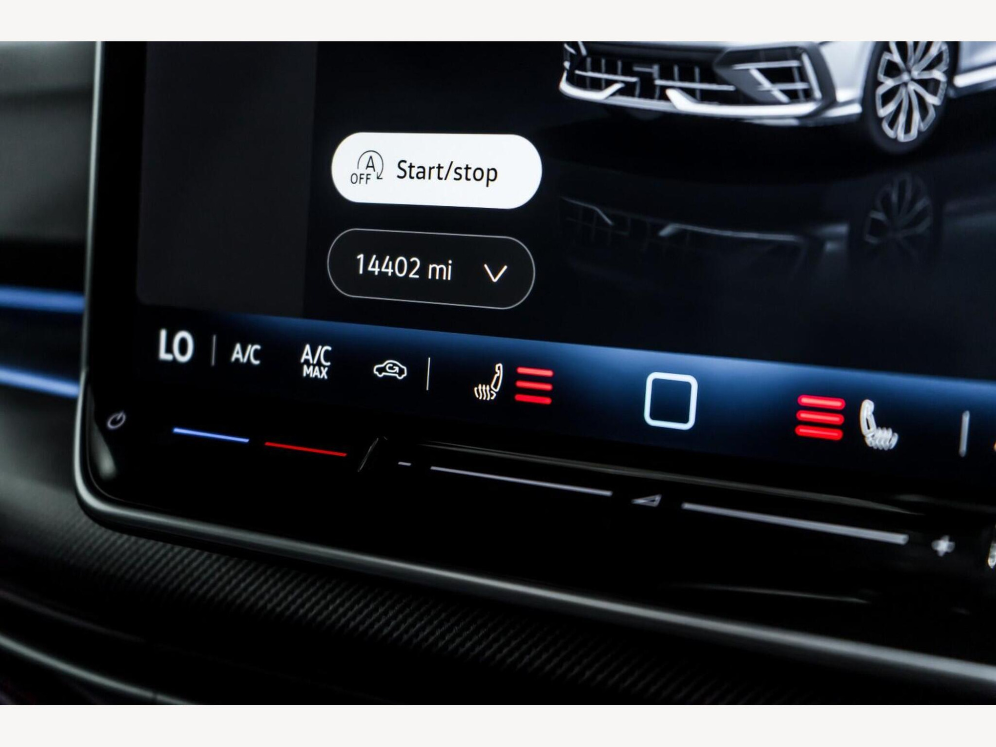 2025 Volkswagen GOLF image 14
