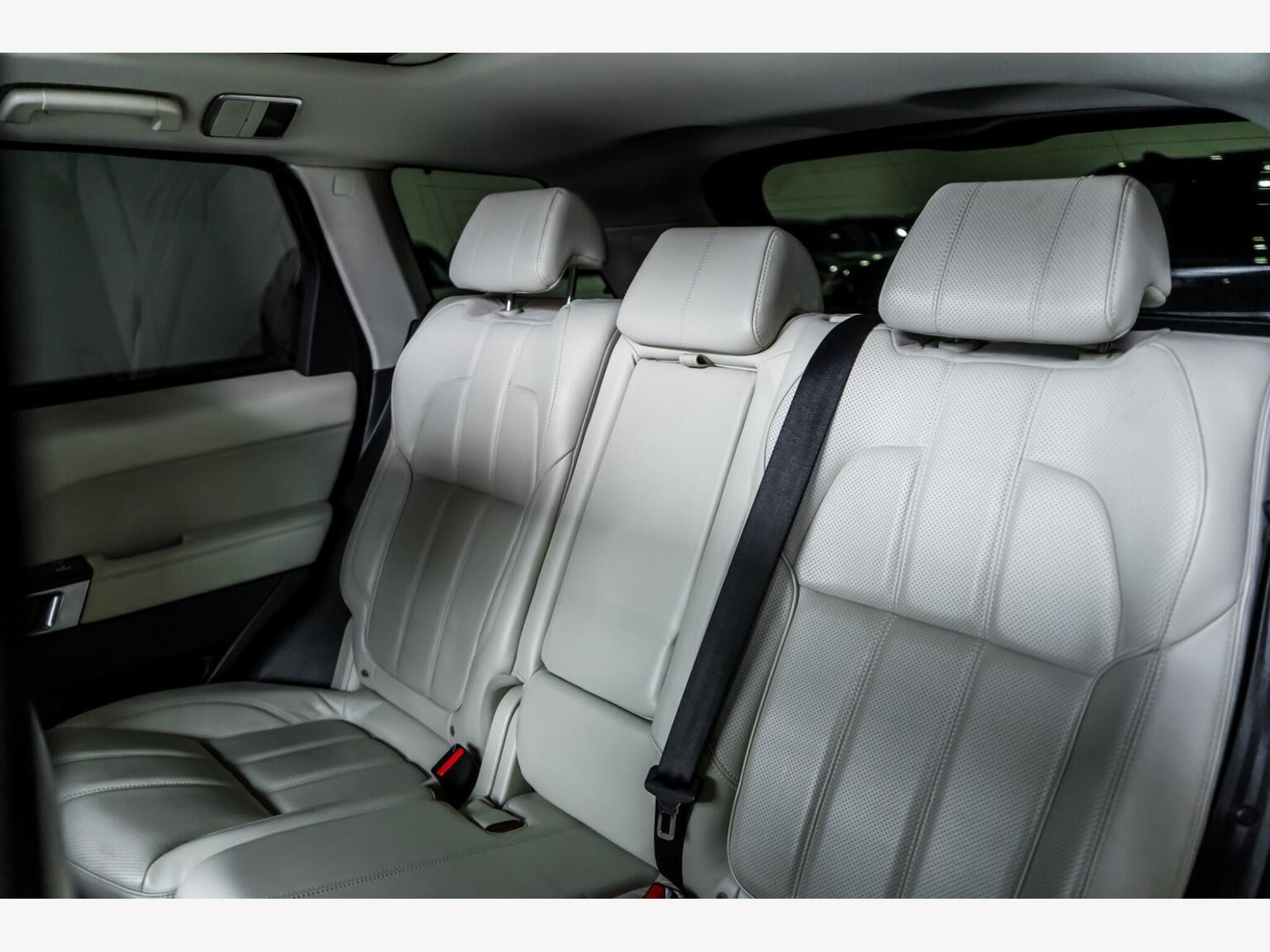 2015 Land Rover RANGE ROVER SPORT image 13