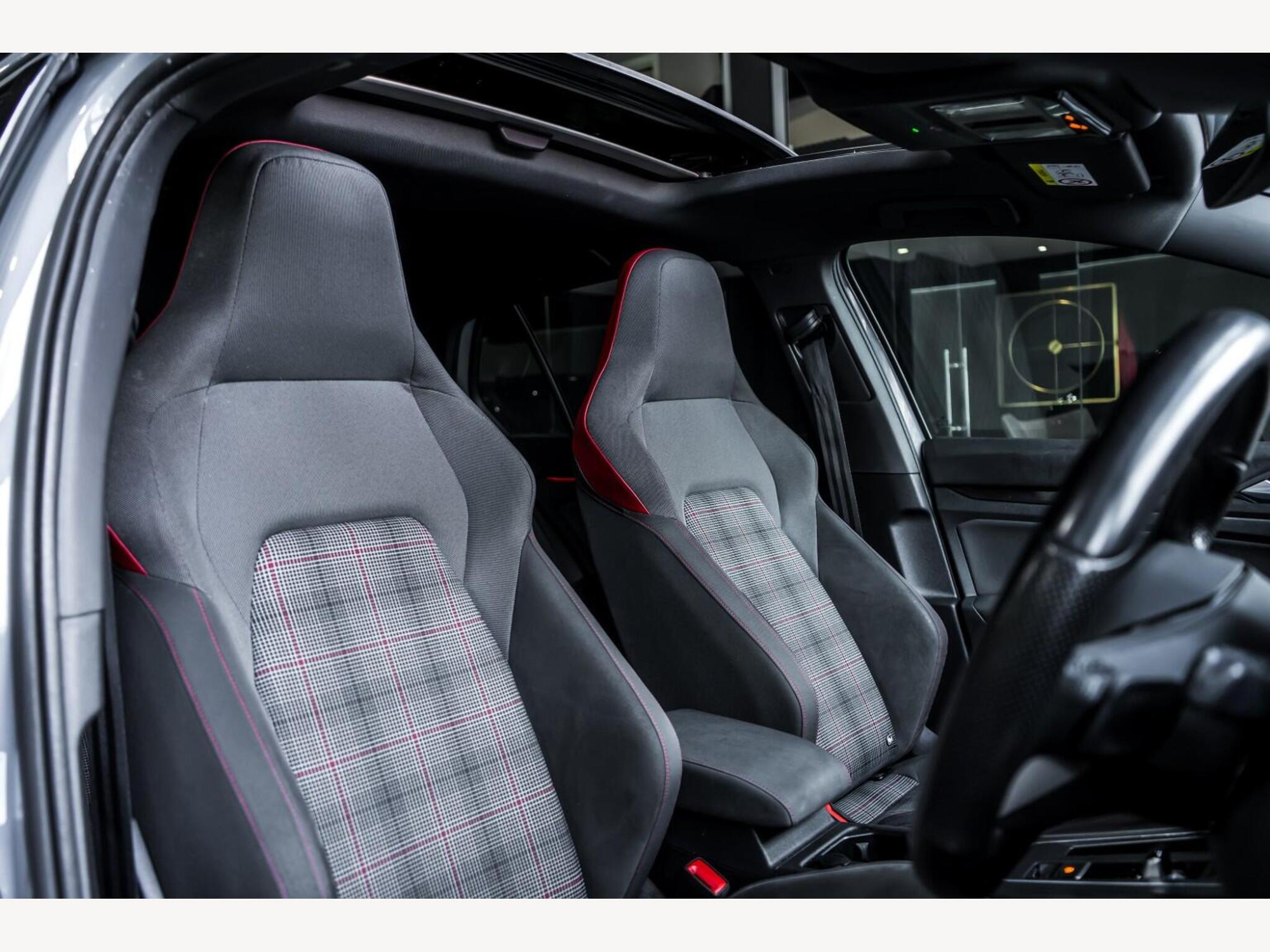 2020 Volkswagen GOLF image 12