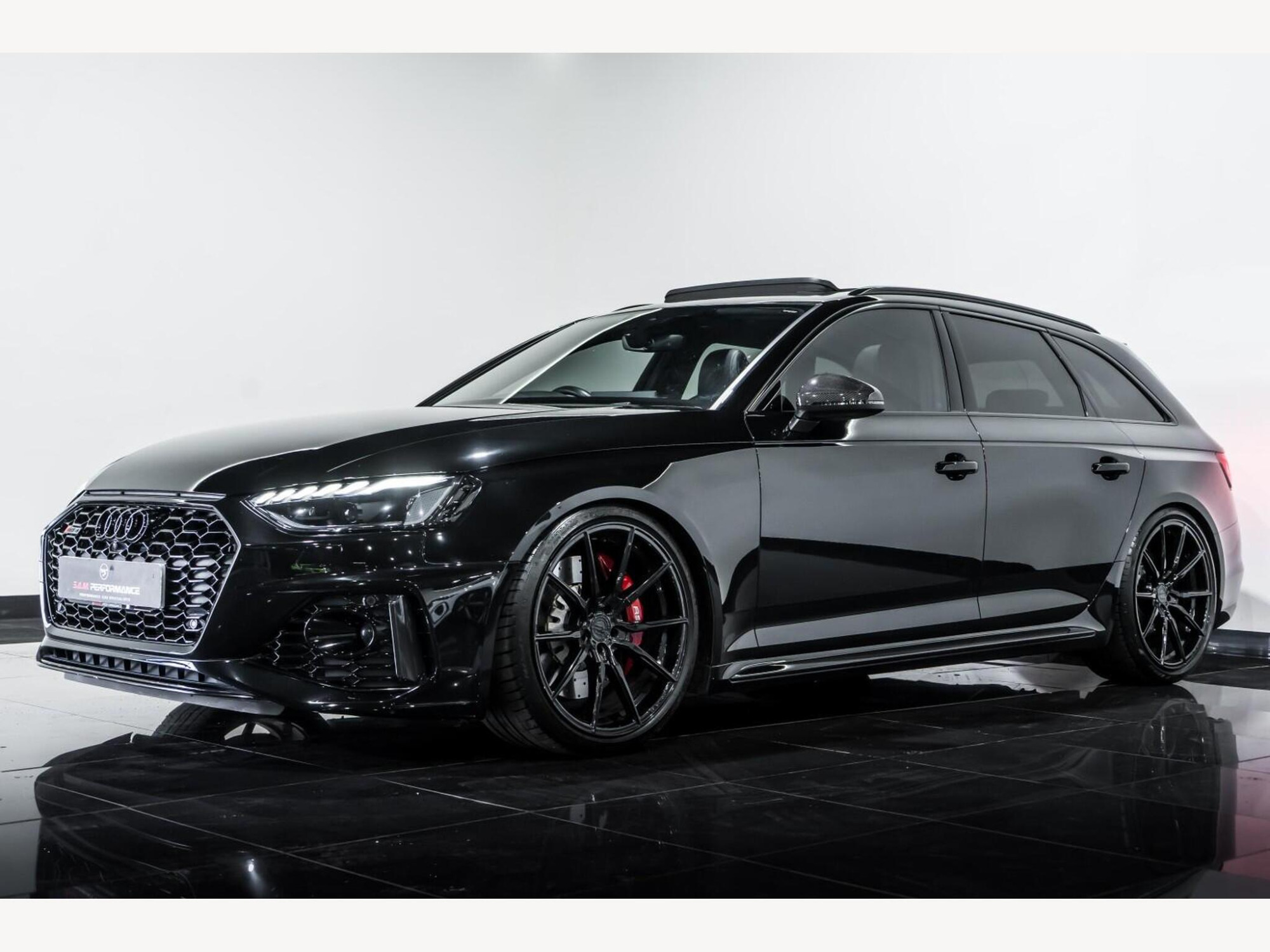 2020 Audi RS4 AVANT image 5