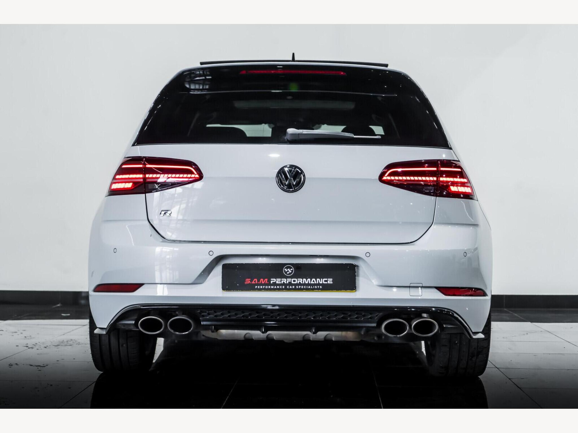 2019 Volkswagen GOLF image 7