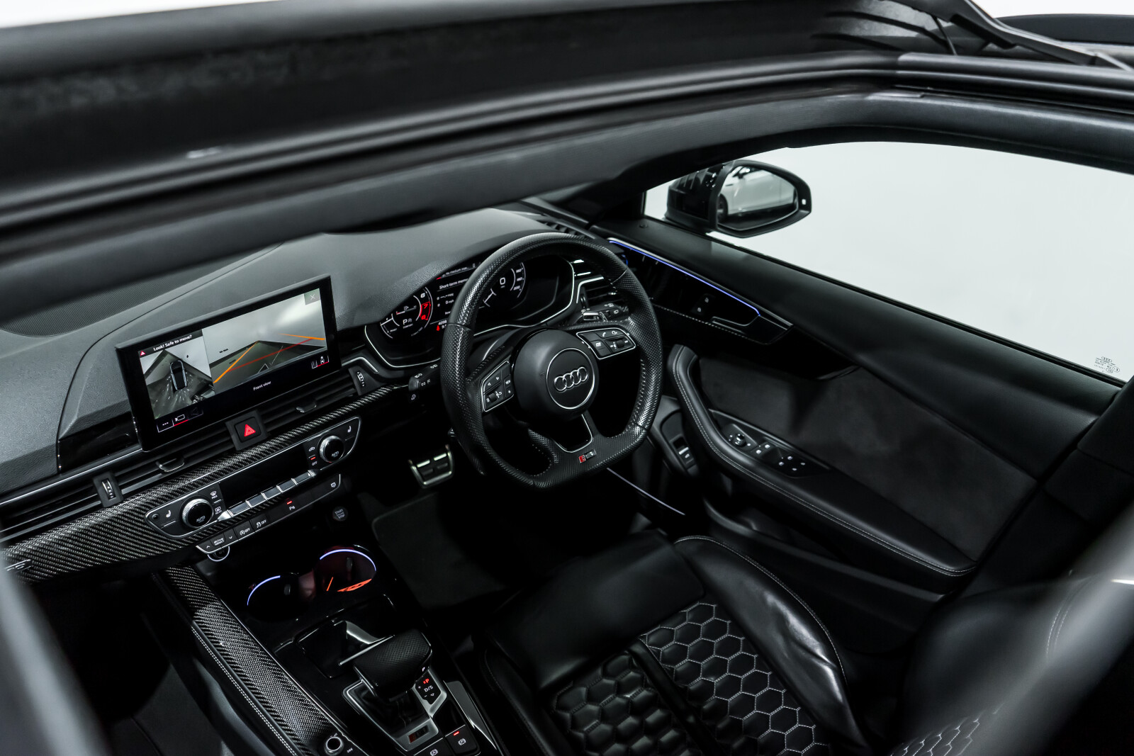 2020 Audi RS4 Avant image 12