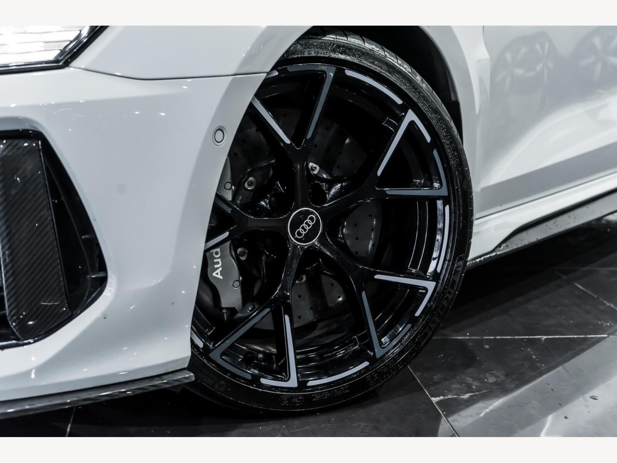 2022 Audi RS3 image 12