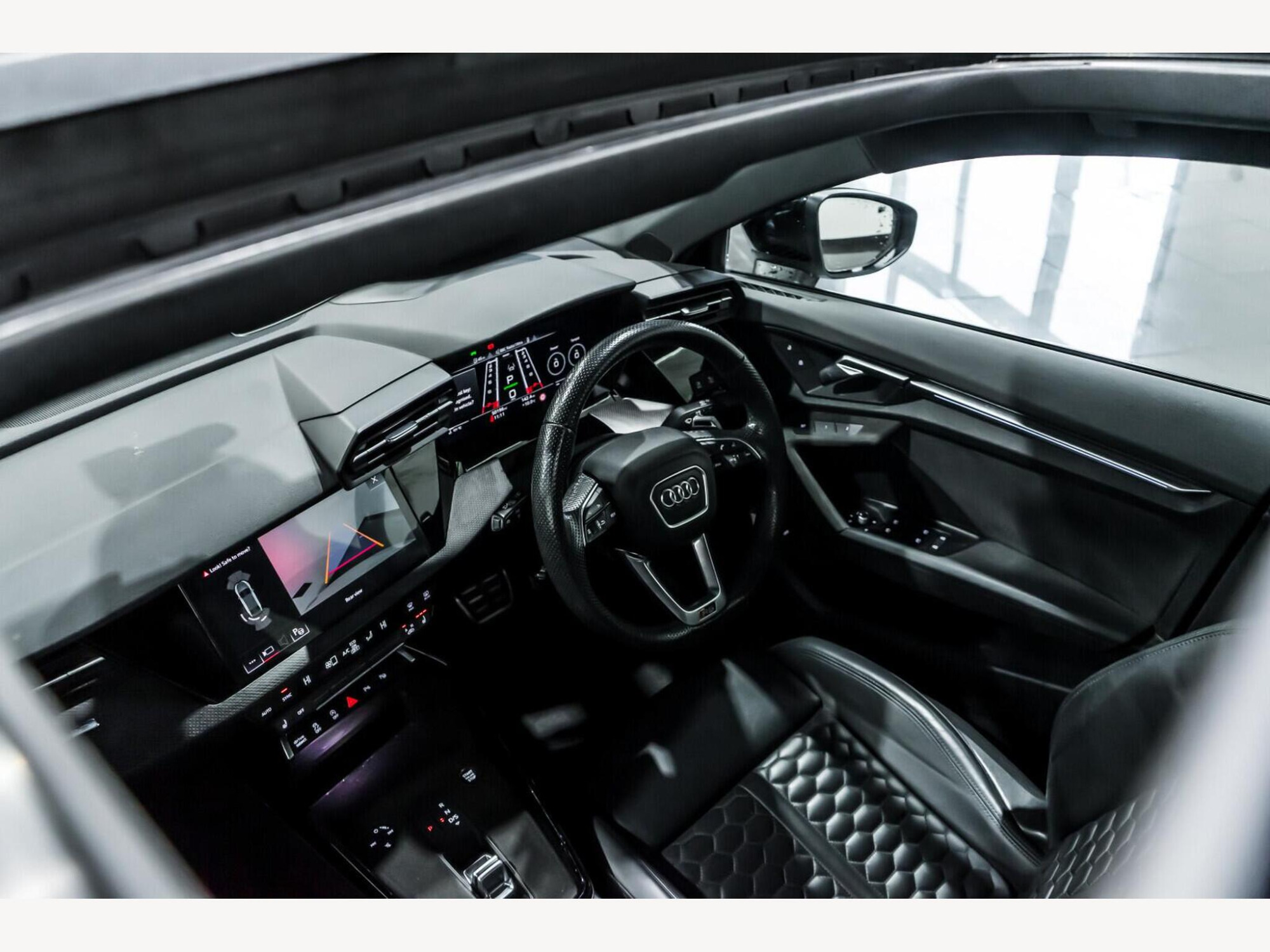 2022 Audi RS3 image 14