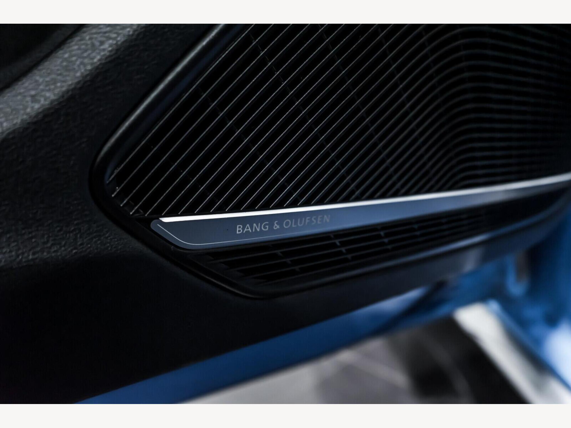 2019 Audi S4 Avant image 16