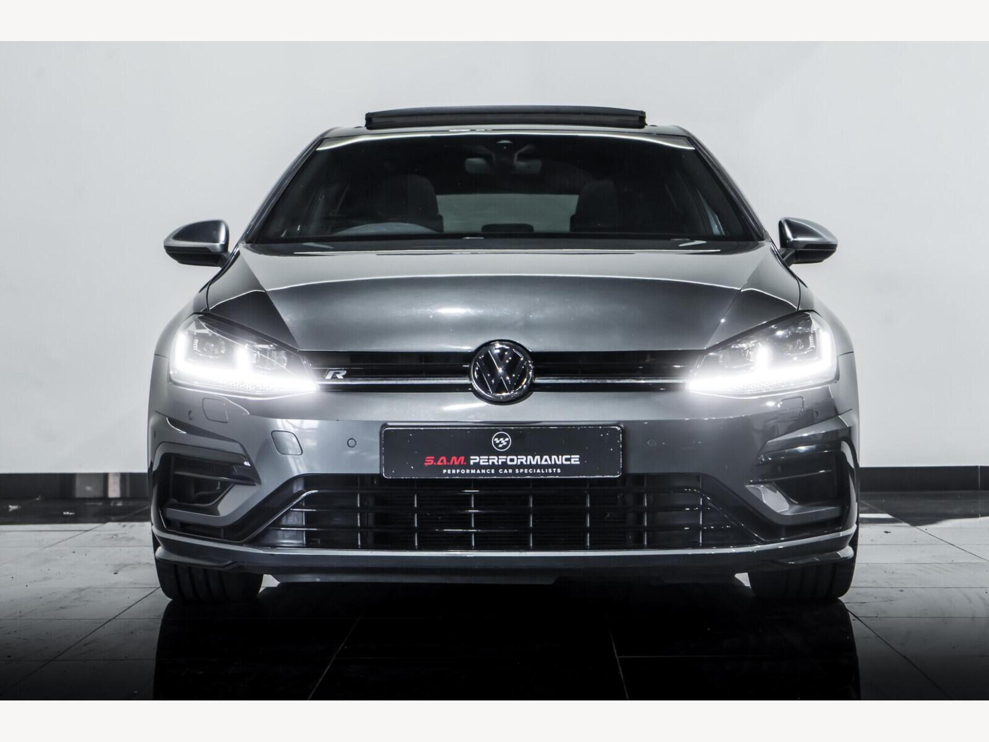 2019 Volkswagen Golf image 7