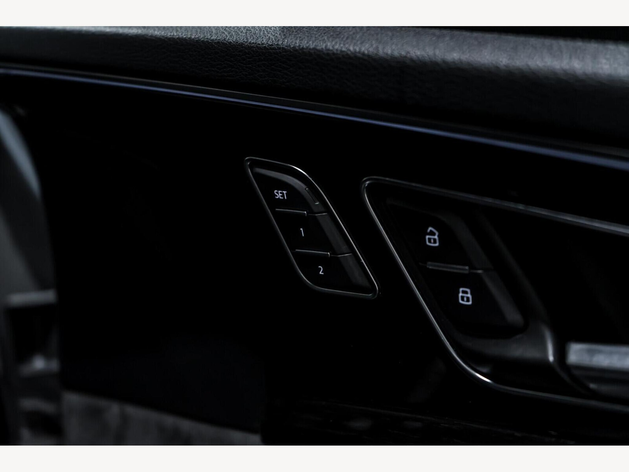 2018 Audi Q7 image 21