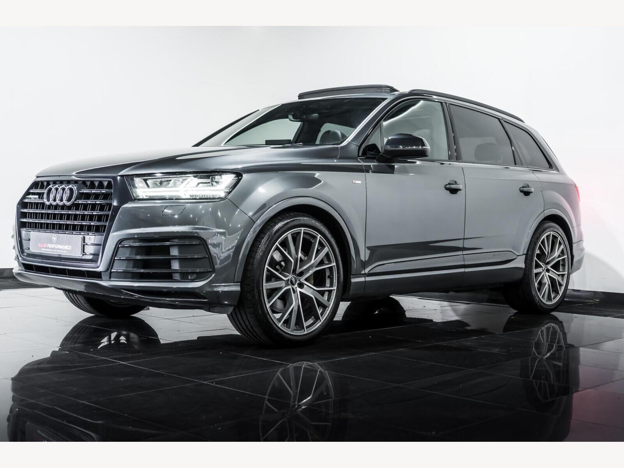 2018 Audi Q7 image 5
