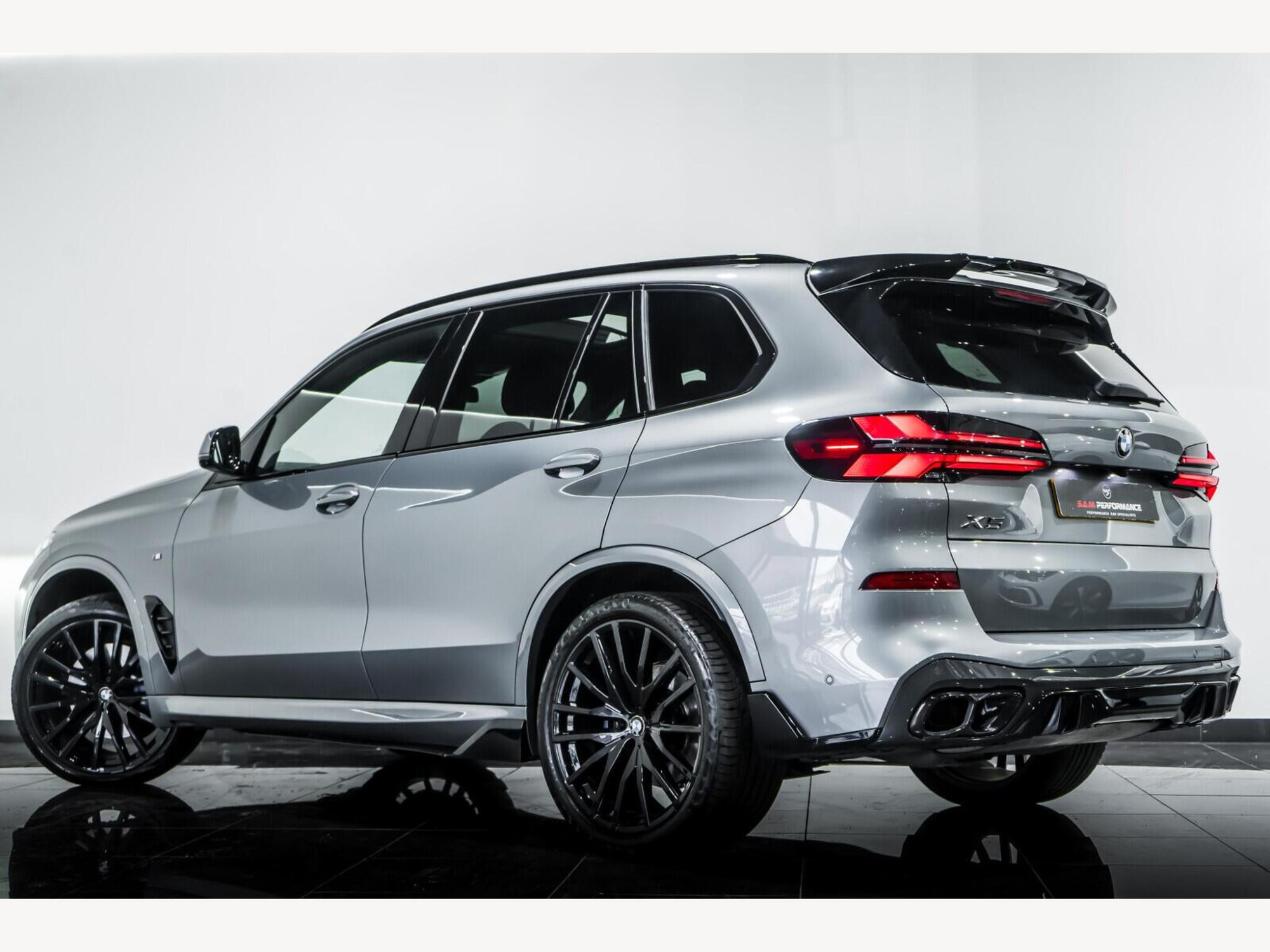2024 BMW X5 image 4