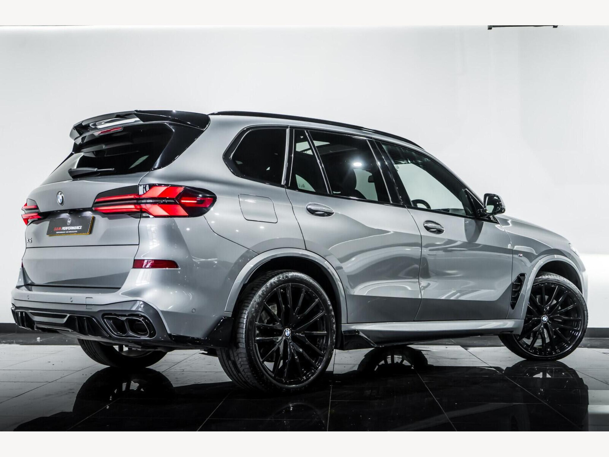 2024 BMW X5 image 3