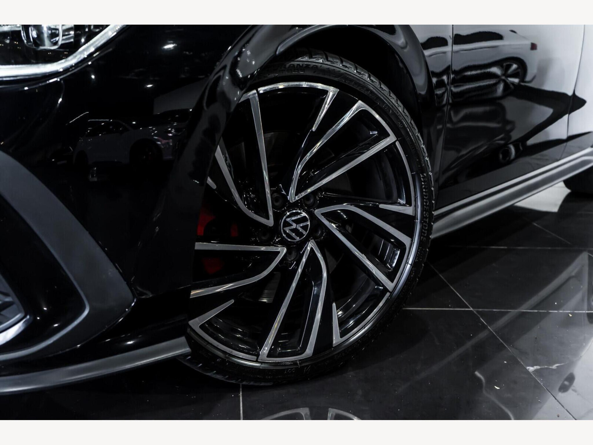 2020 Volkswagen Golf image 10