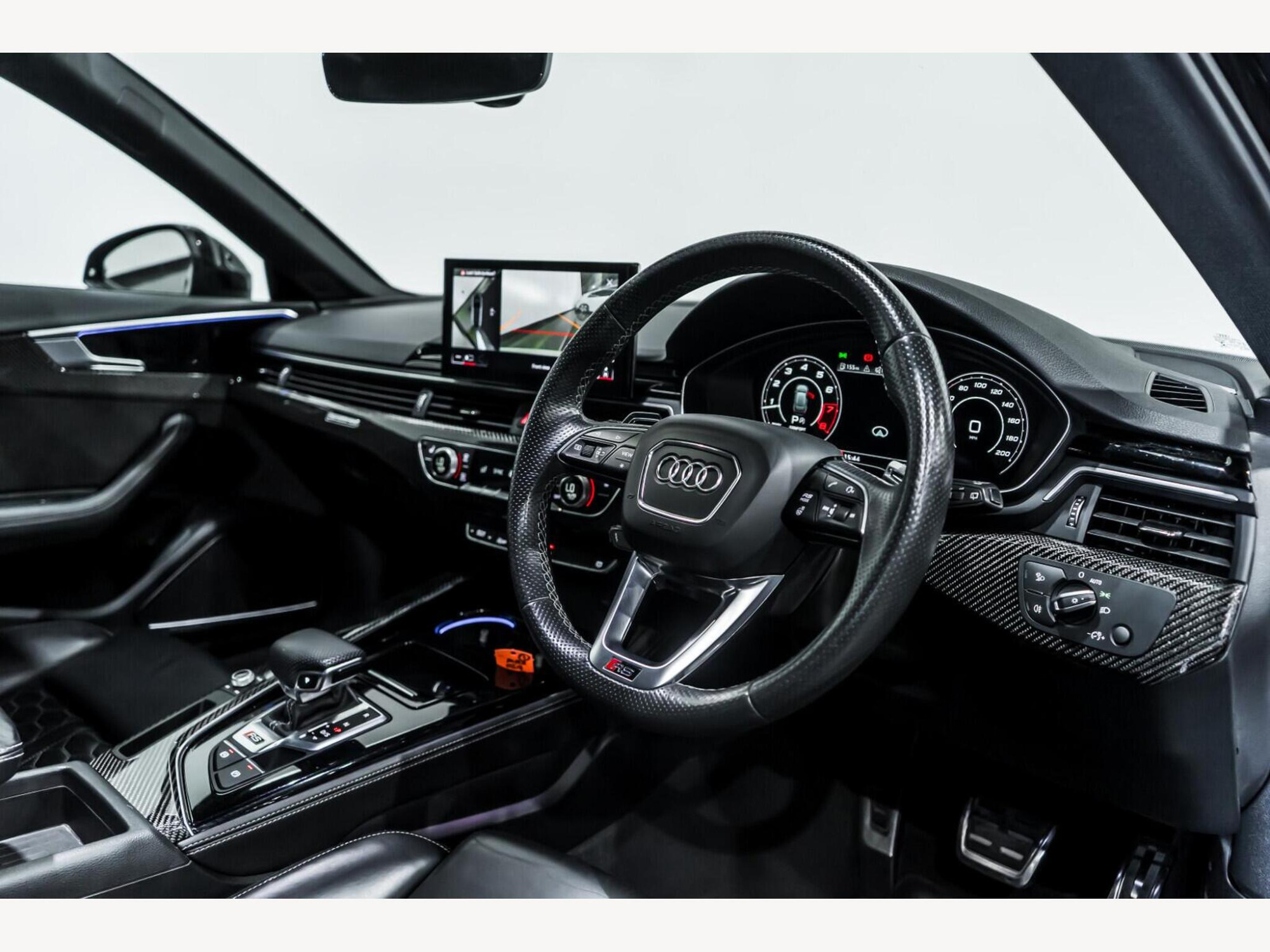 2021 Audi RS4 Avant image 11