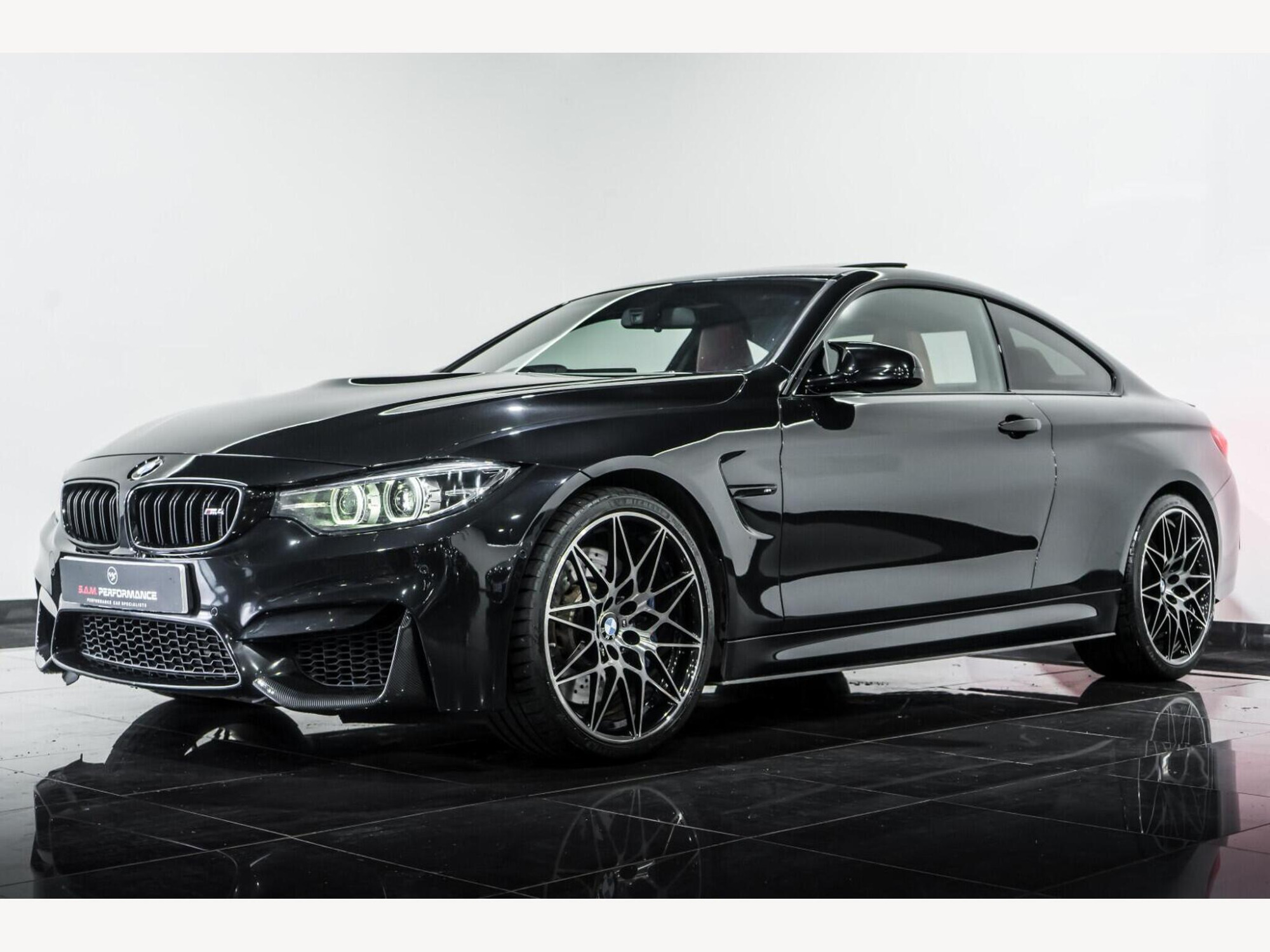 2017 BMW M4 image 5