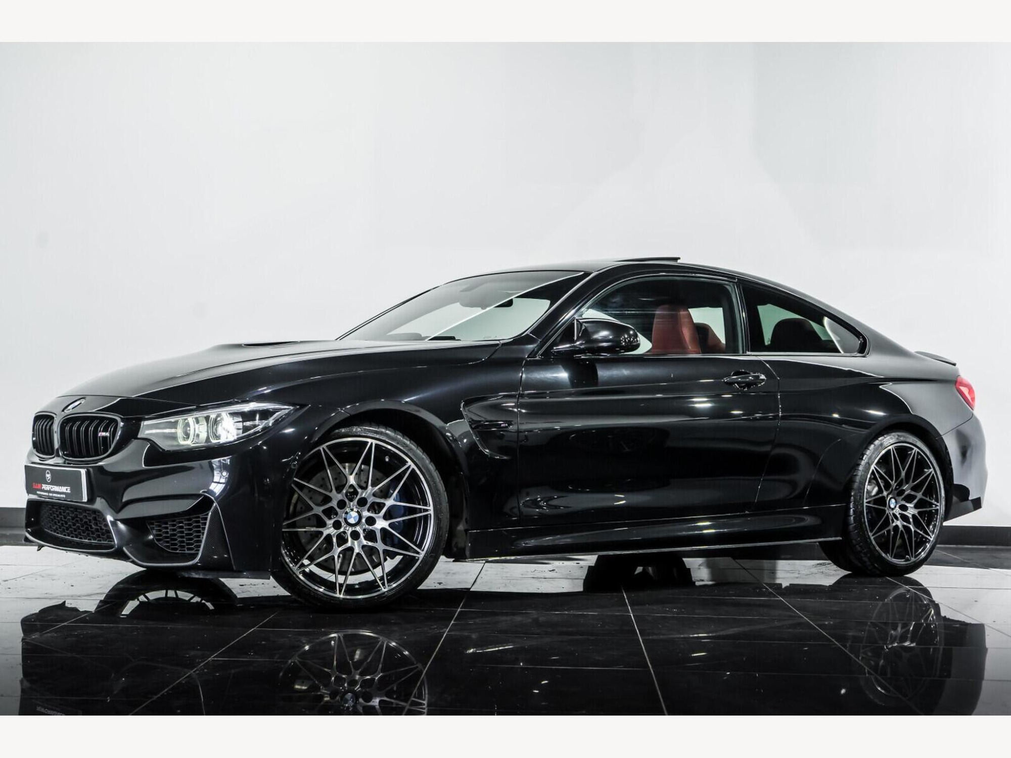 2017 BMW M4 image 2