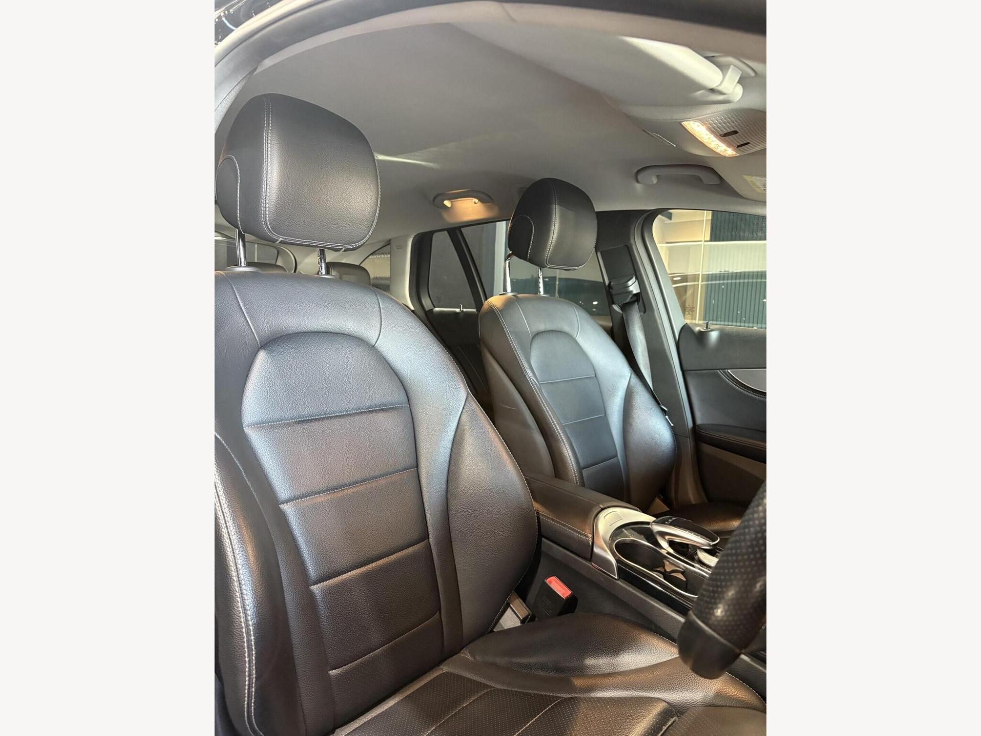 2016 Mercedes-Benz C Class image 5