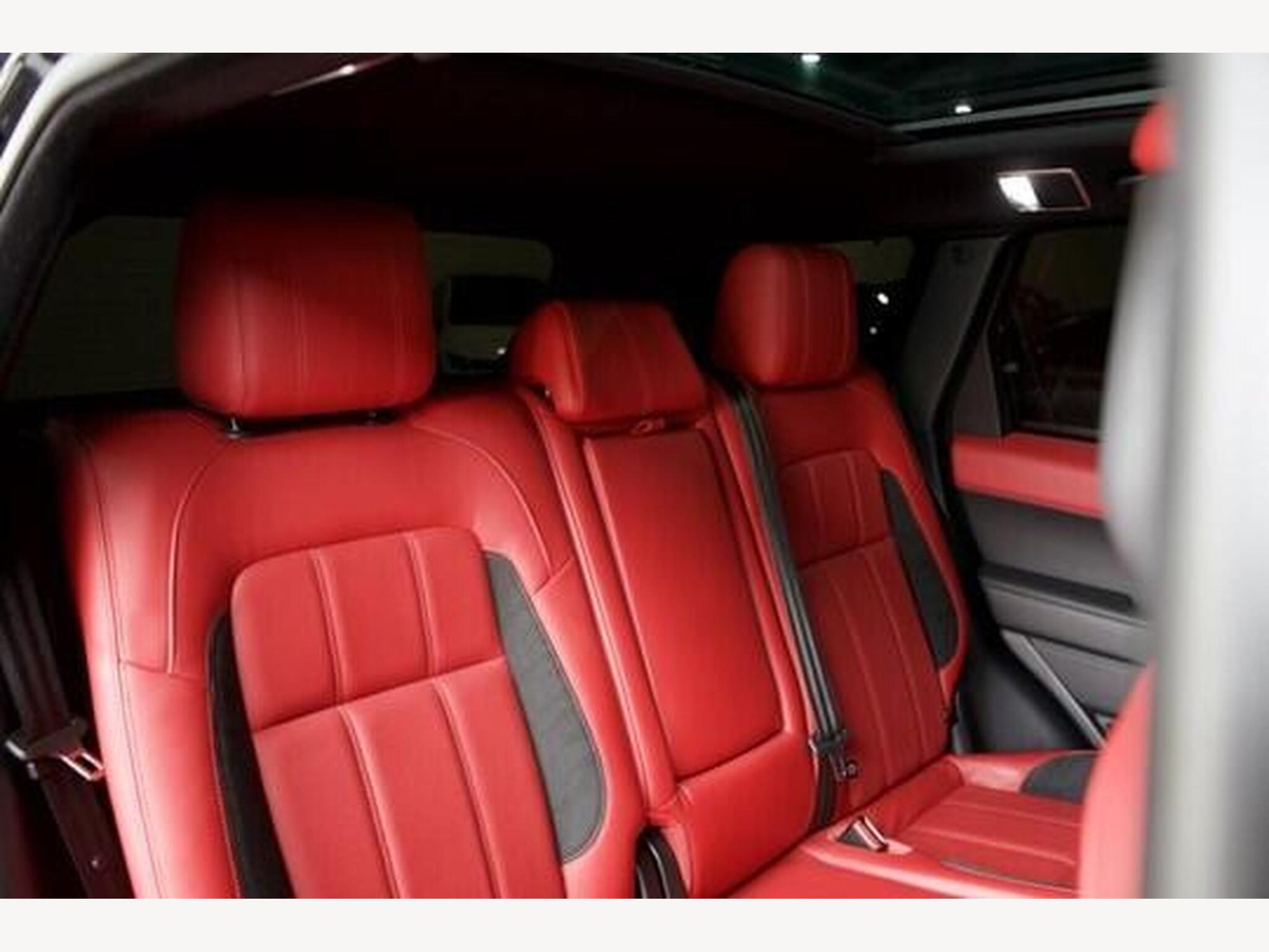 2019 Land Rover Range Rover Sport image 12