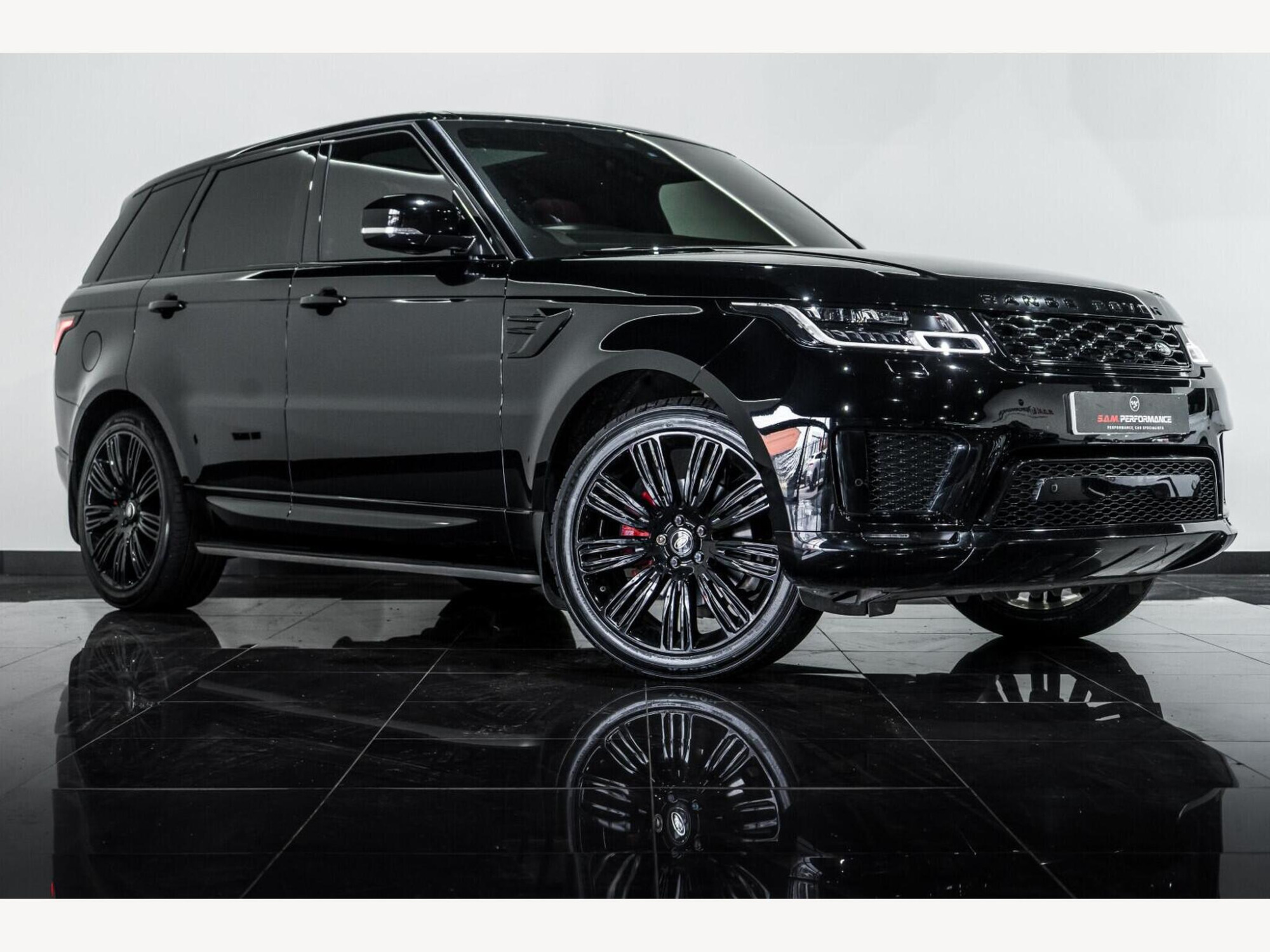 2019 Land Rover Range Rover Sport image 1