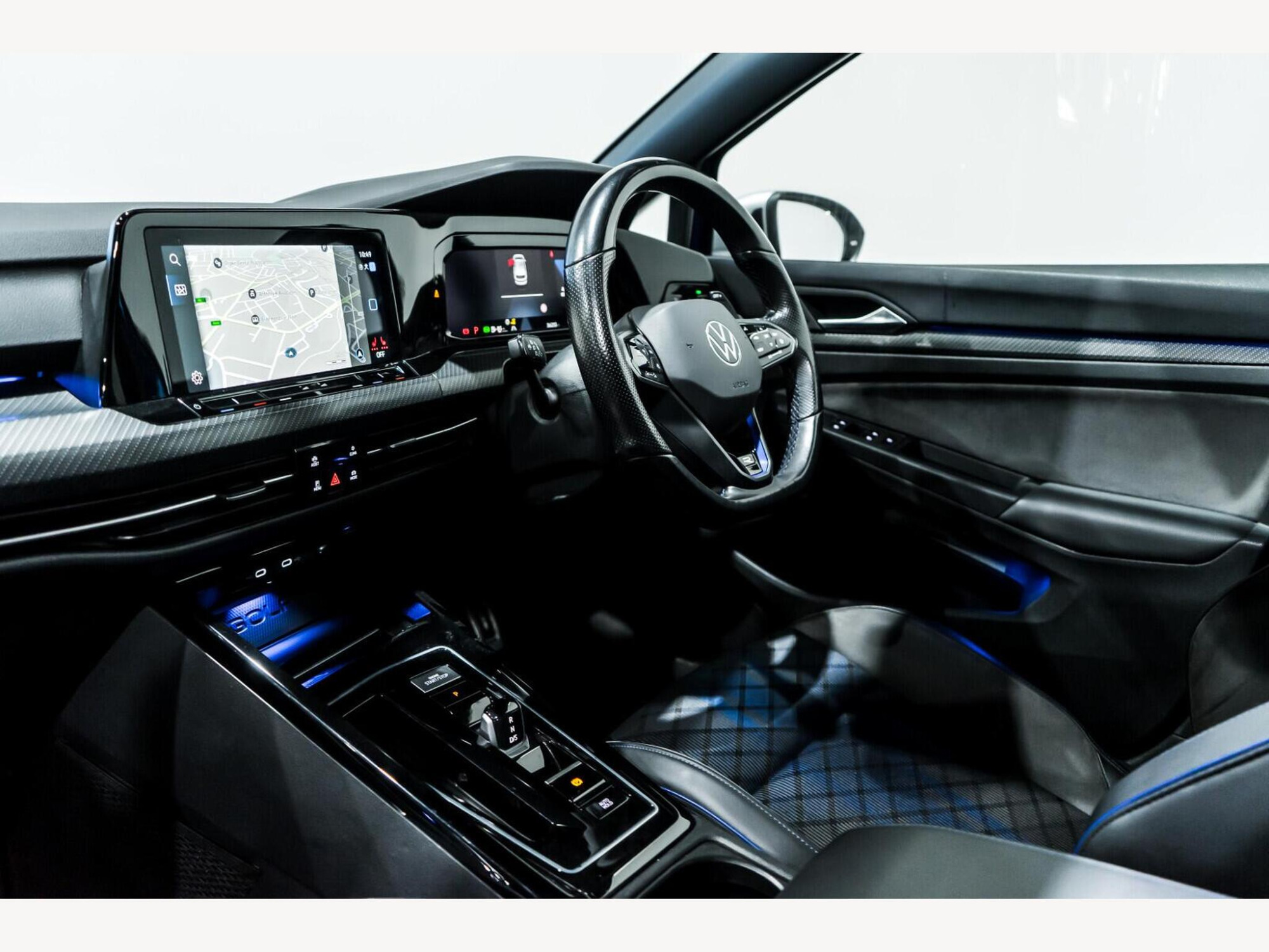 2023 Volkswagen GOLF image 33