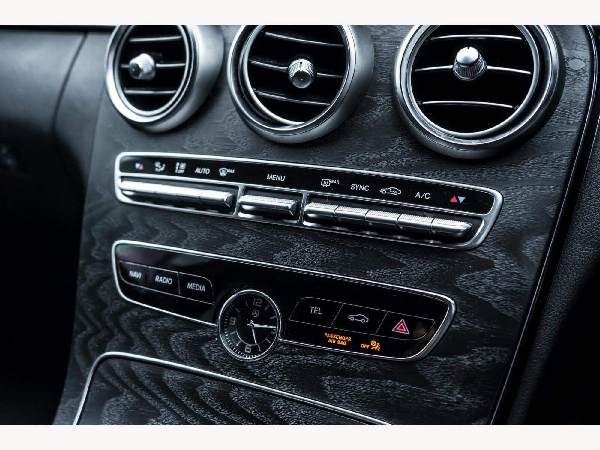 2018 Mercedes-Benz C Class image 14