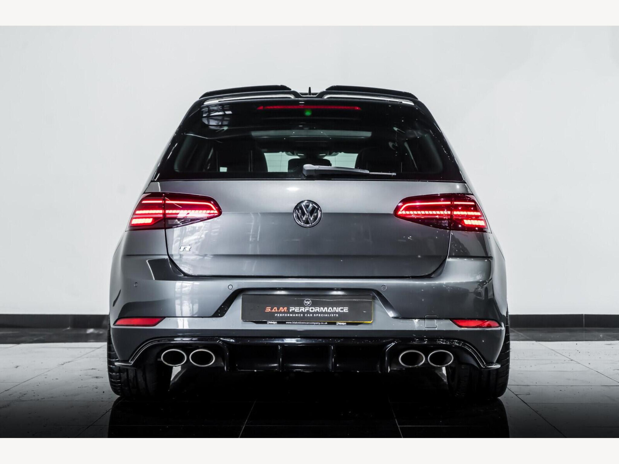 2019 Volkswagen Golf image 8