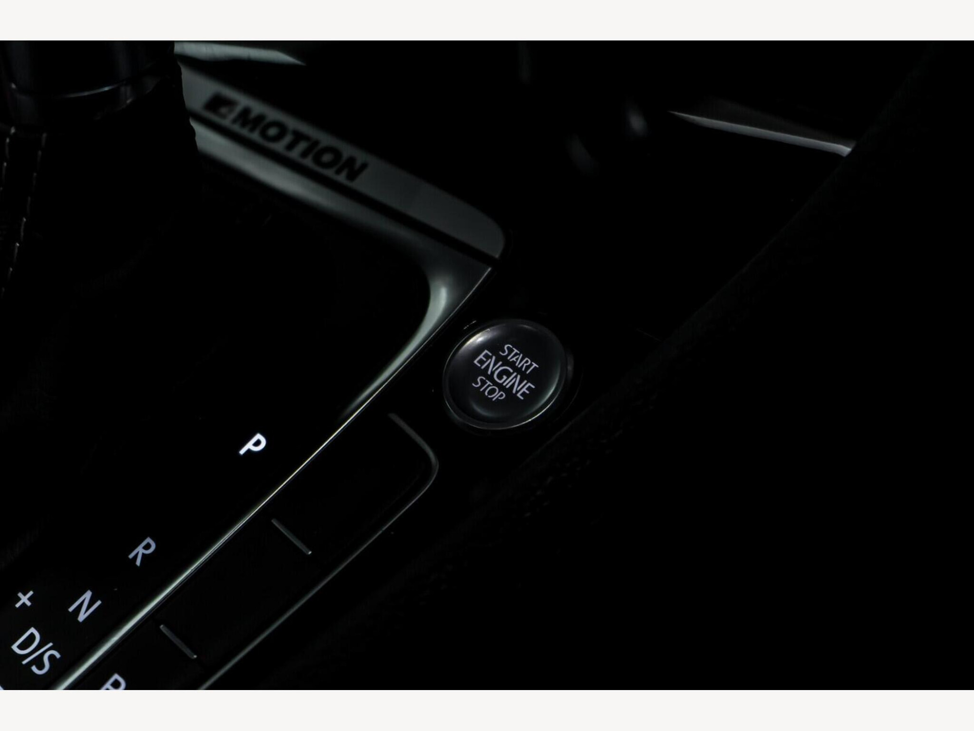 2019 Volkswagen Golf image 18