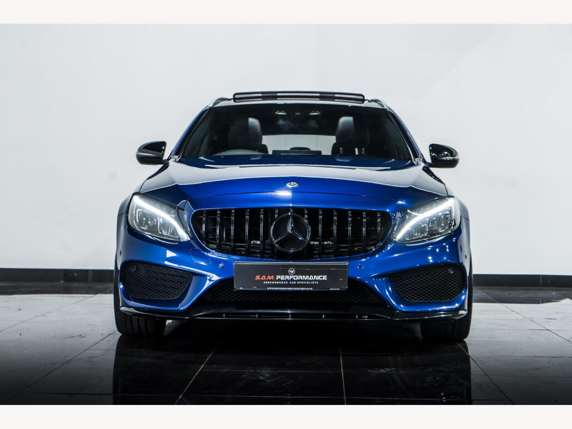 2017 Mercedes-Benz C Class image 7
