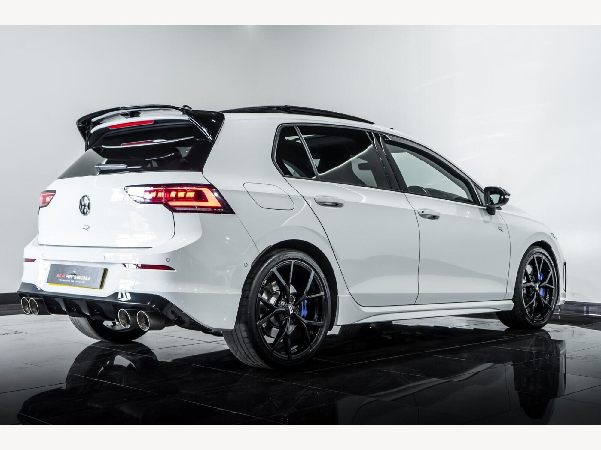2025 Volkswagen Golf image 6