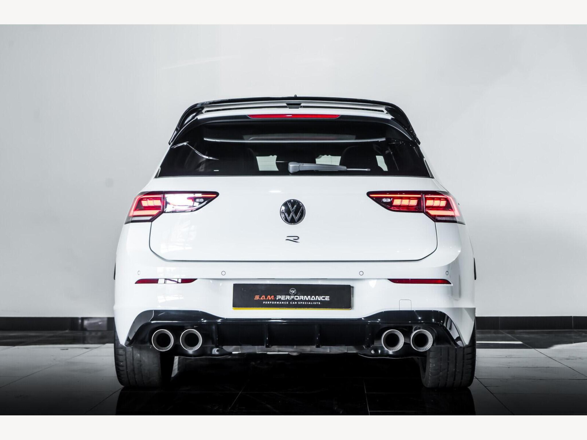 2025 Volkswagen Golf image 8