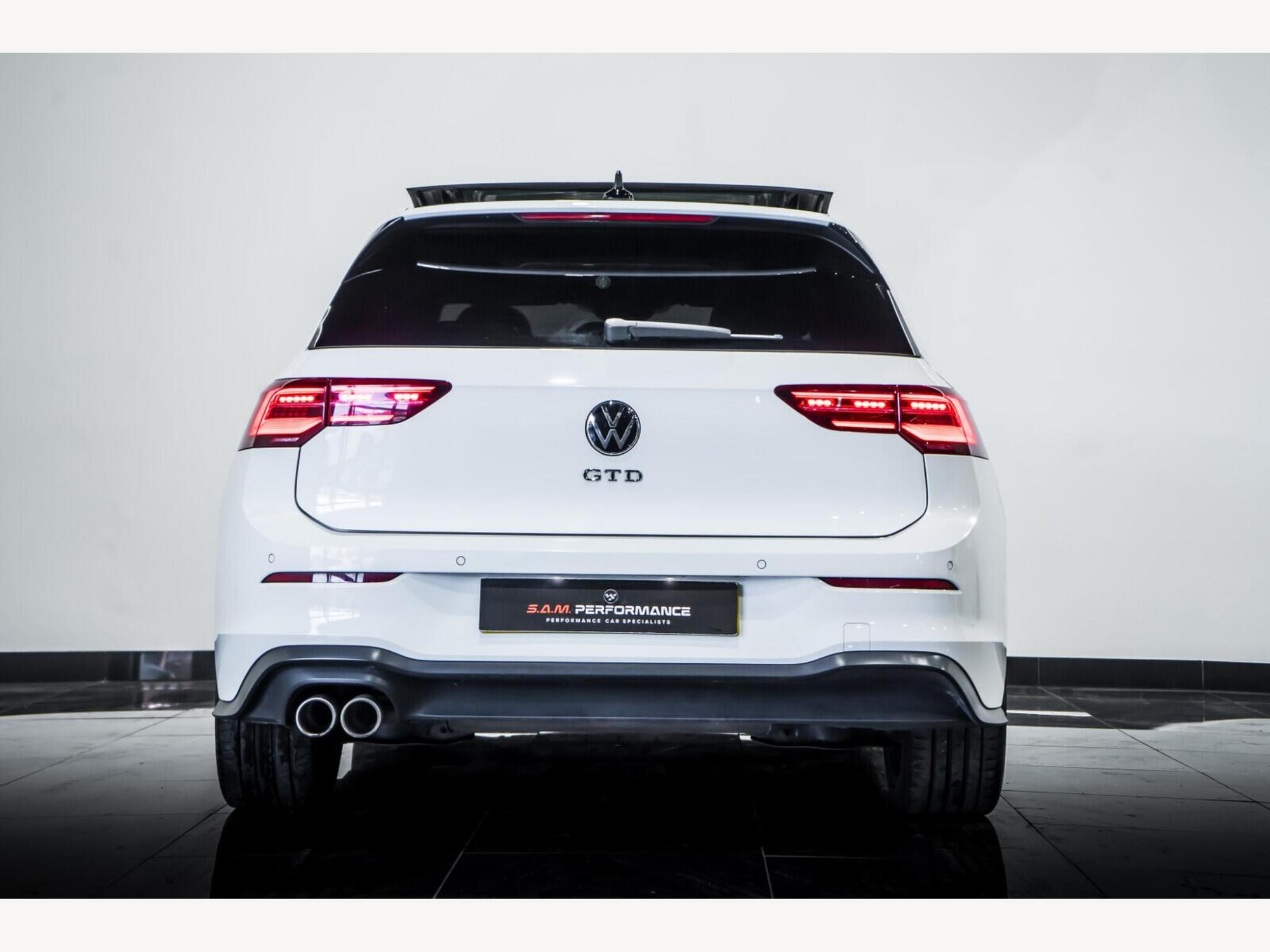 2022 Volkswagen Golf image 8