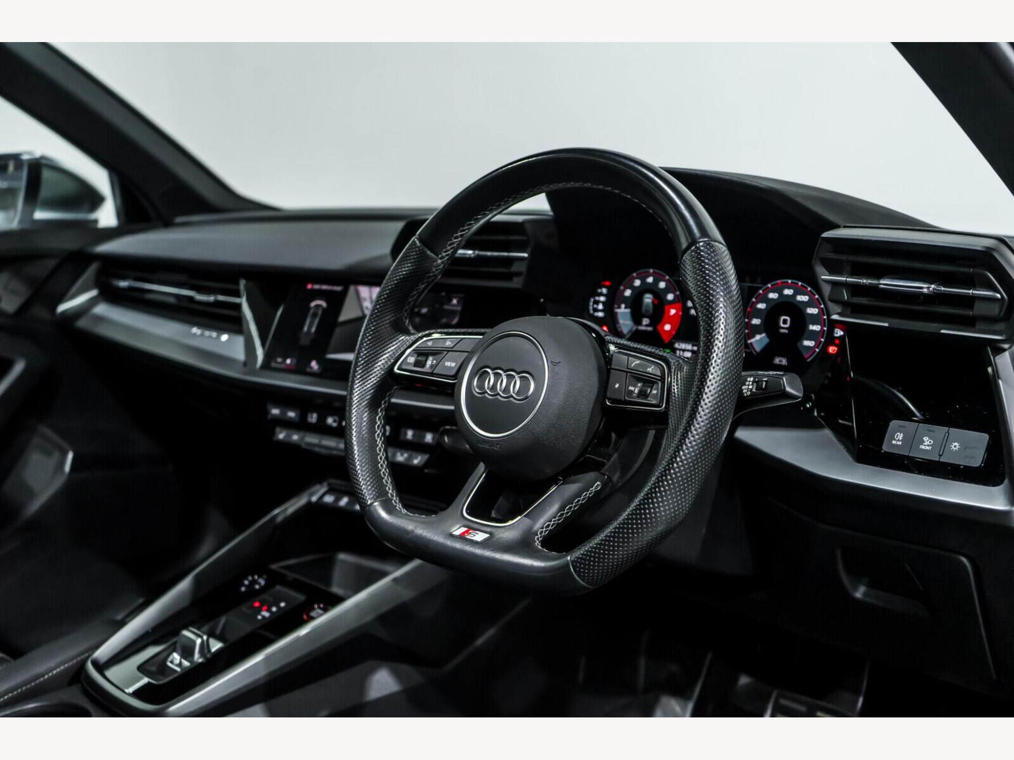 2021 Audi S3 image 11