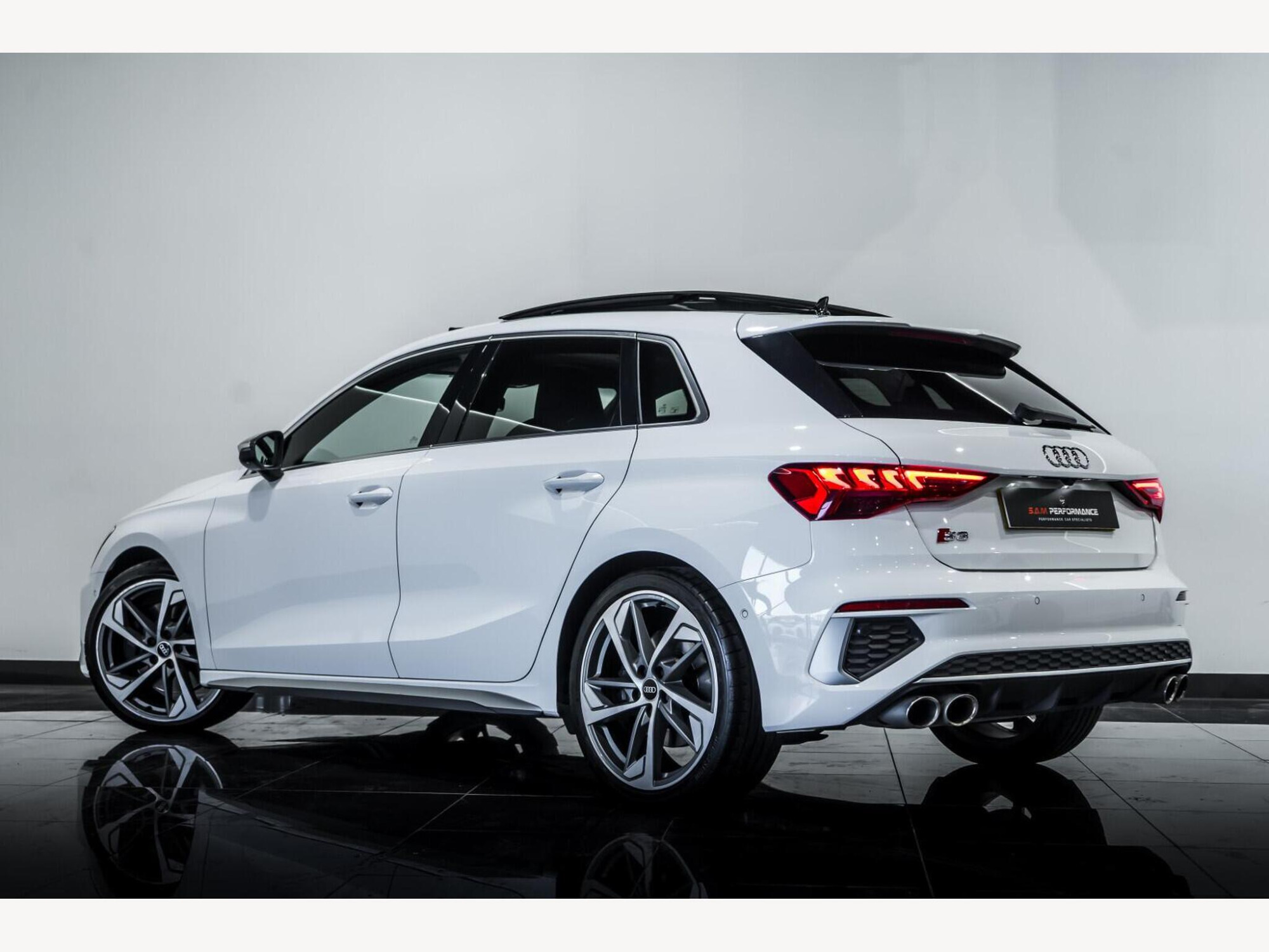 2021 Audi S3 image 4