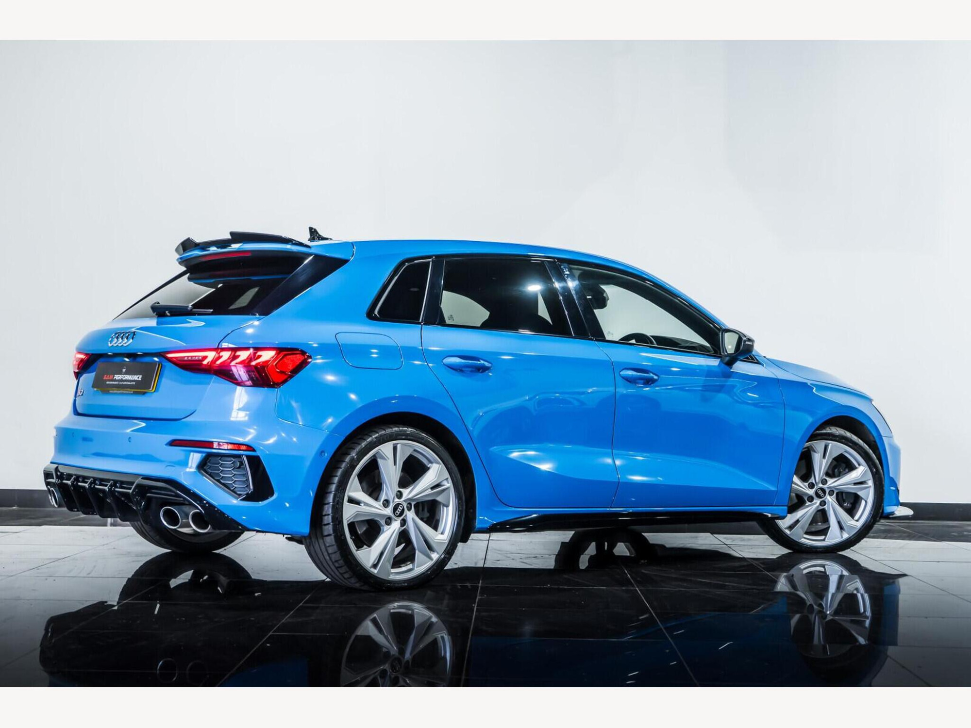 2020 Audi S3 image 4